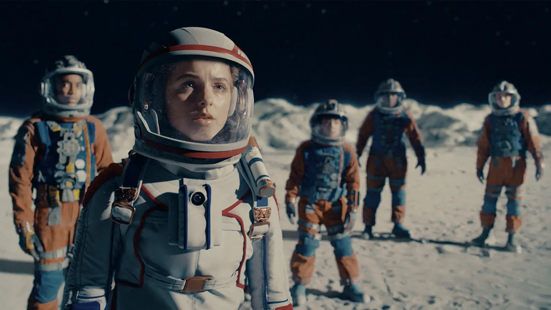 فیلم گودال (Crater 2023)