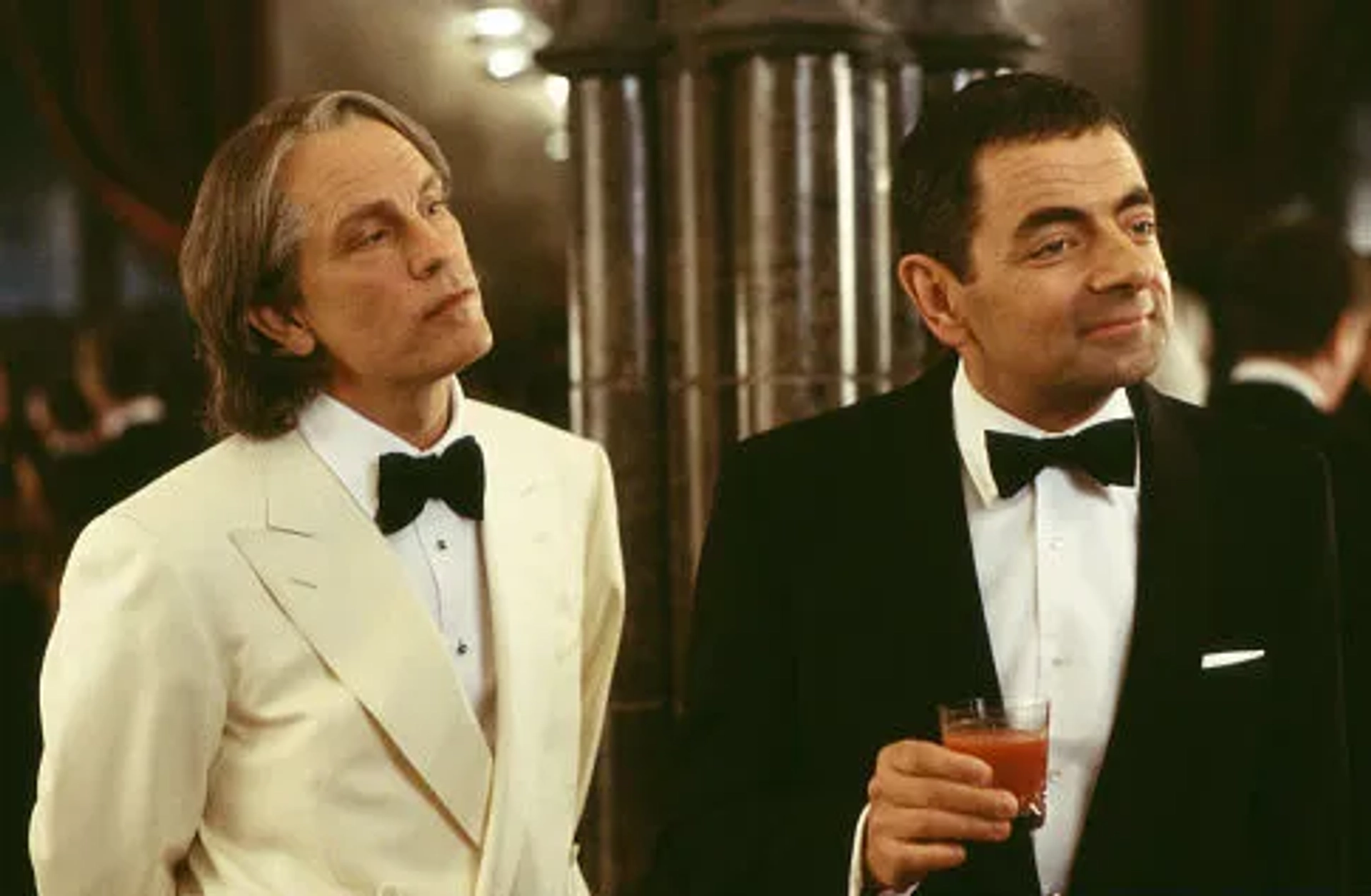 دانلود فیلم جانی انگلیش (Johnny English 2003)
