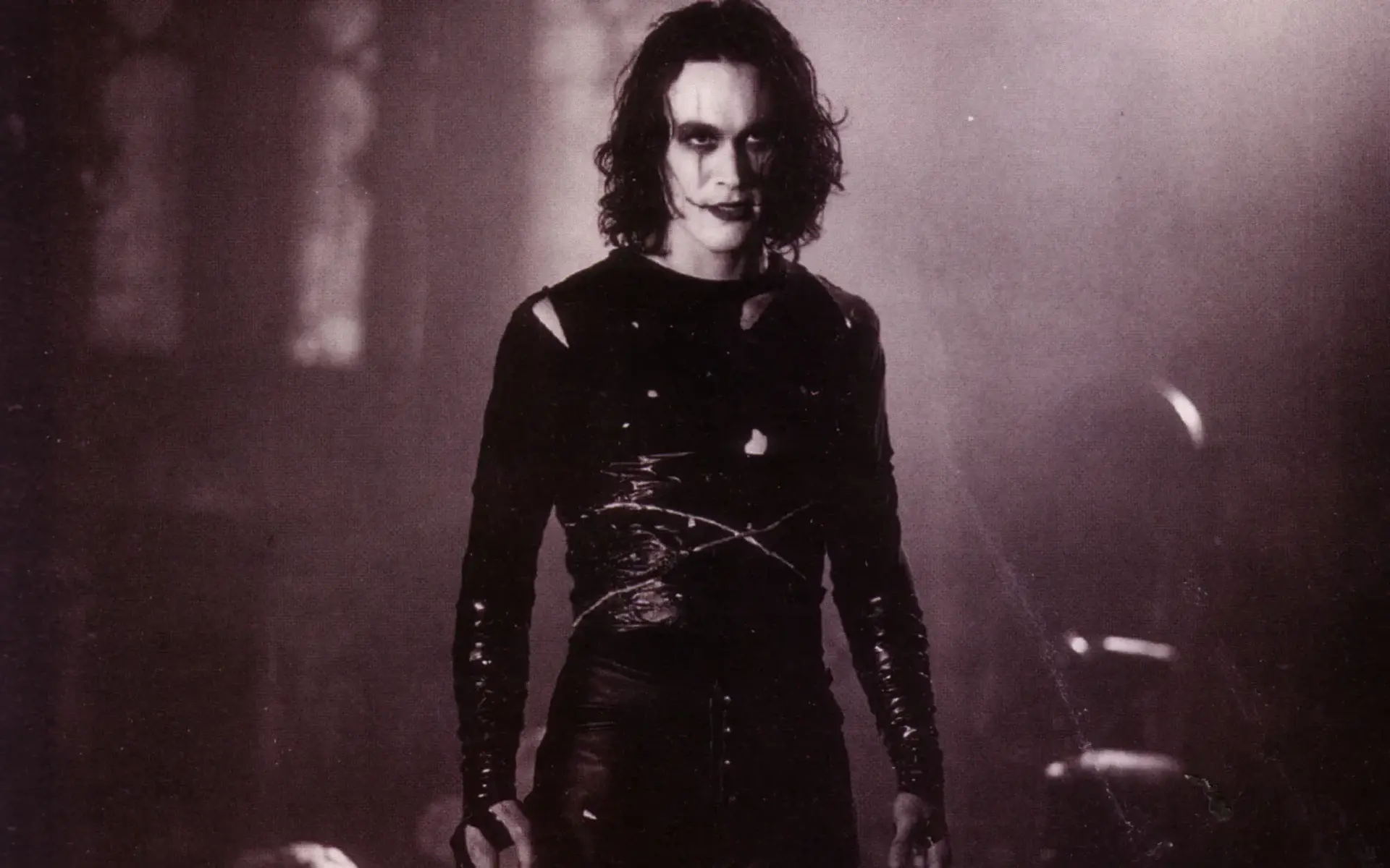 دانلود فیلم کلاغ (The Crow 1994)