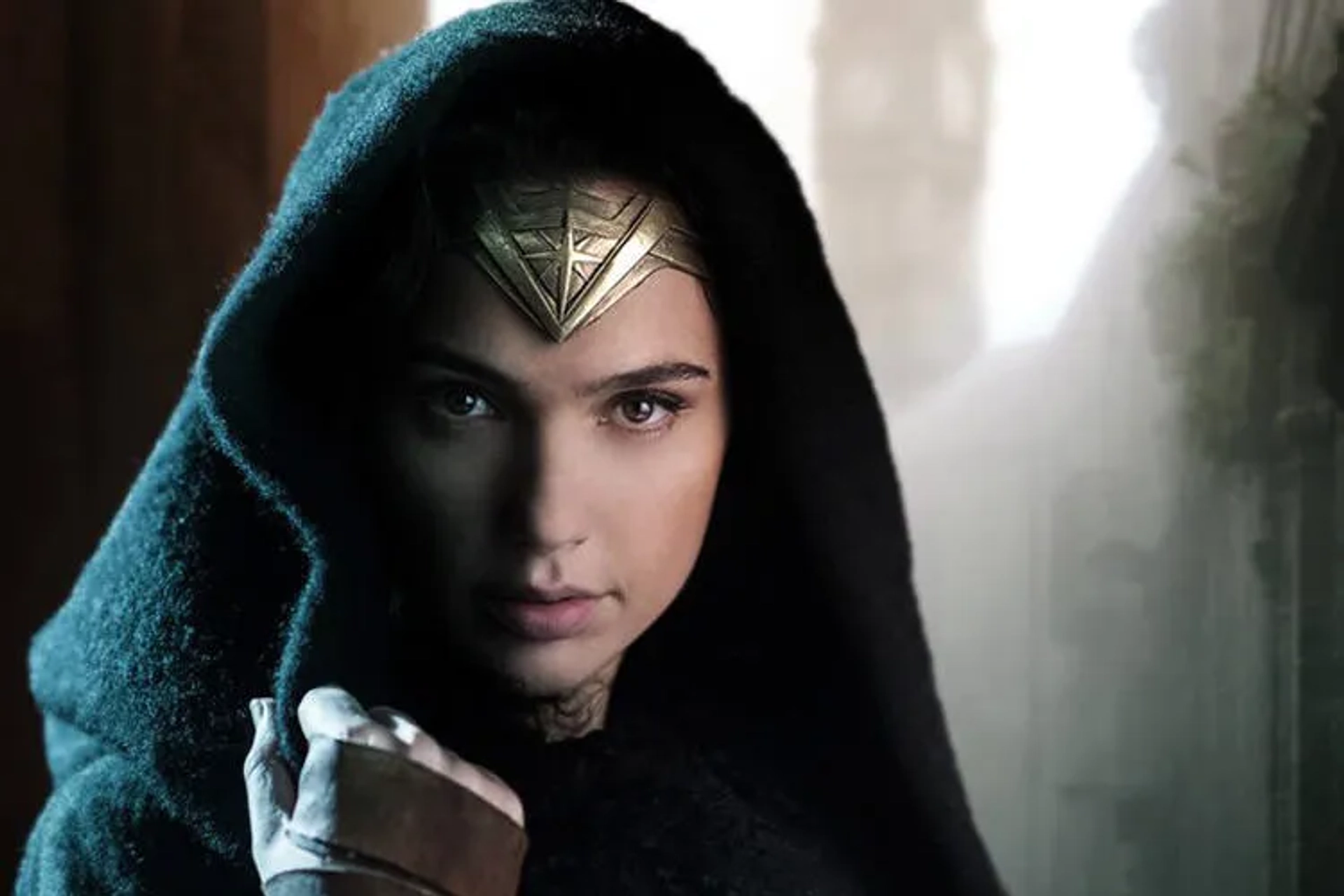 دانلود فیلم زن شگفت انگیز (Wonder Woman 2017)