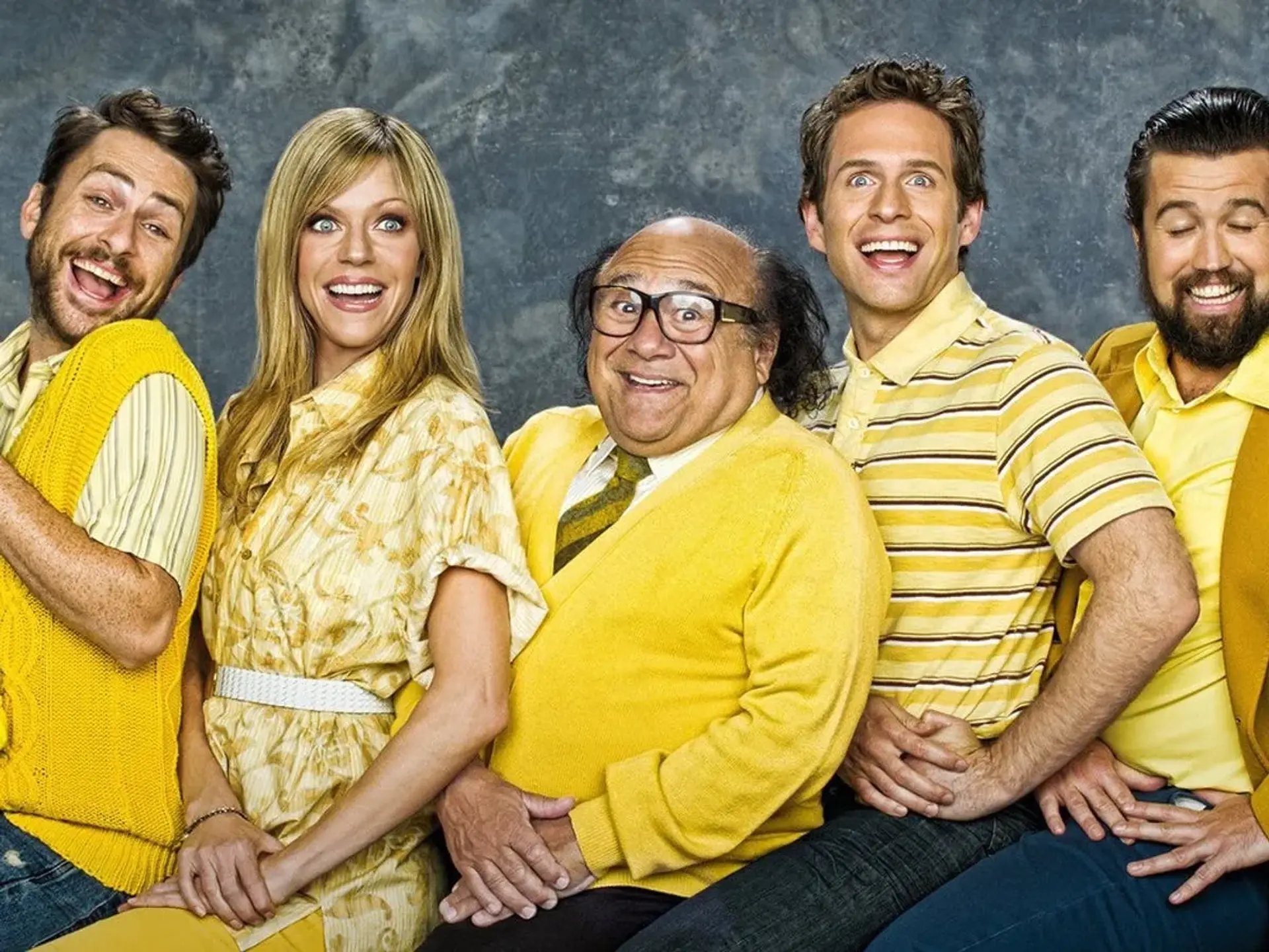 دانلود سریال فیلادلفیا همیشه آفتابی است (It's Always Sunny in Philadelphia 2005)