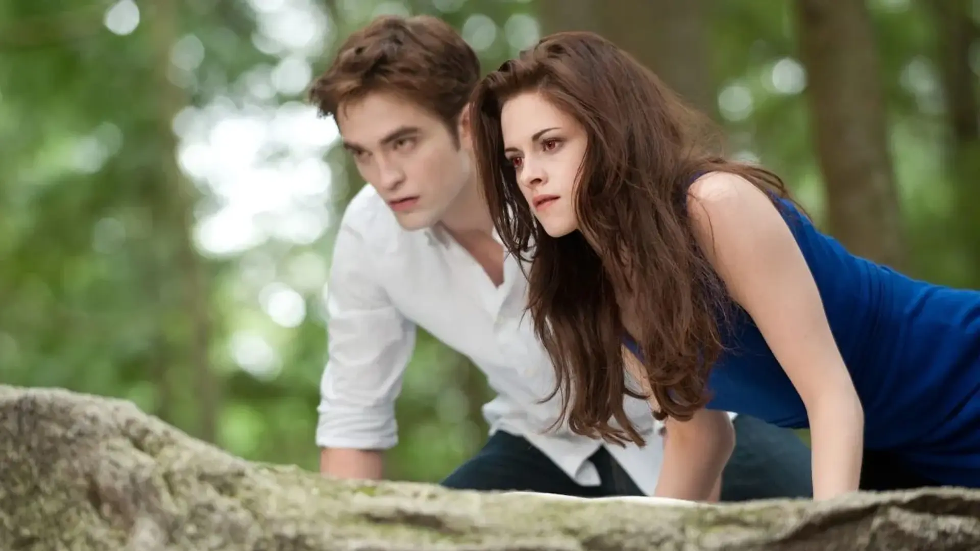 دانلود فیلم گرگ و میش: سپیده دم – قسمت دوم (The Twilight Saga: Breaking Dawn – Part 2 2012)