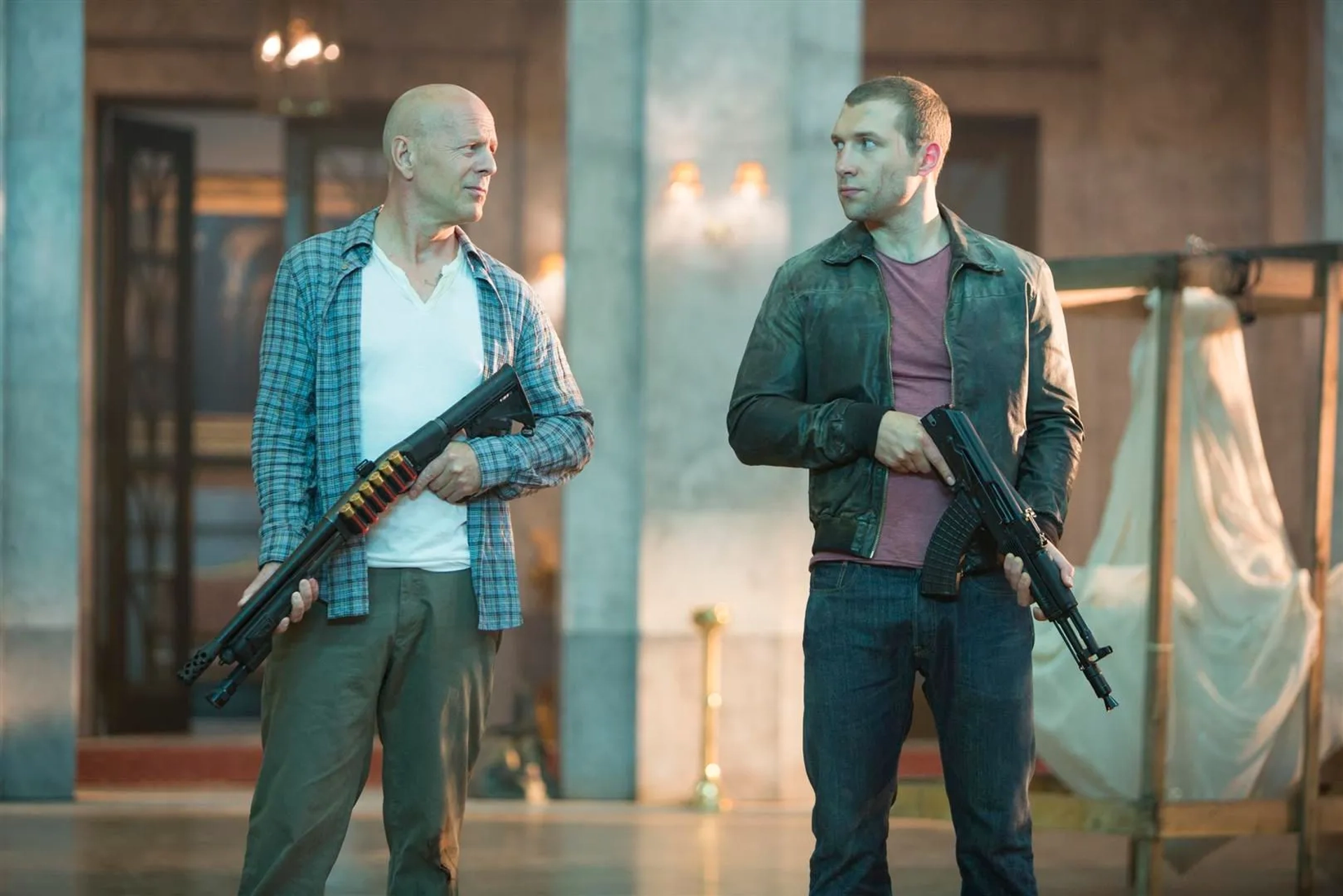 دانلود فیلم یک روز خوب برای جان سخت (A Good Day to Die Hard 2013)