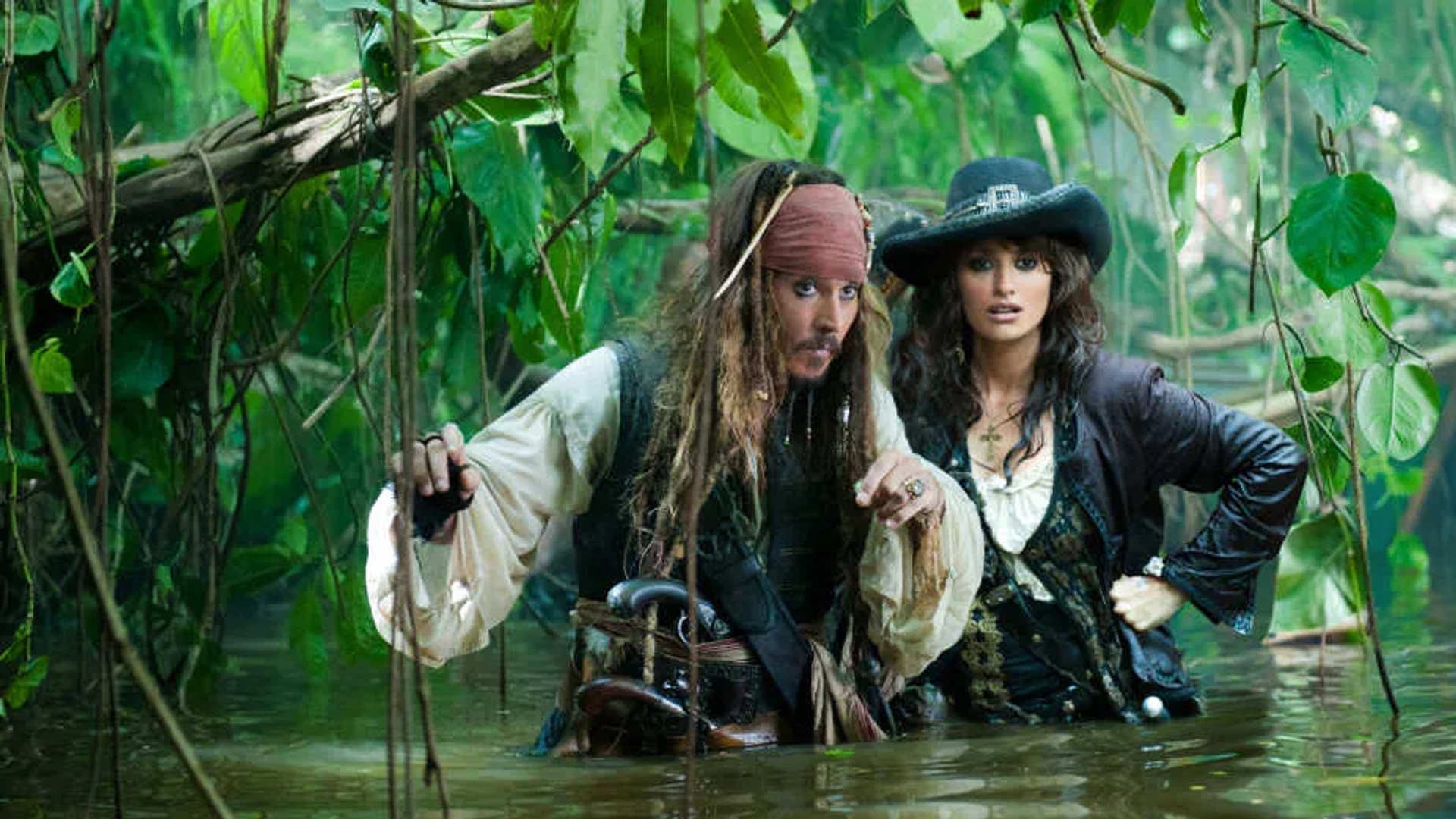 دانلود فیلم دزدان دریایی کارائیب: سوار بر امواج ناشناخته (Pirates of the Caribbean: On Stranger Tides 2011)