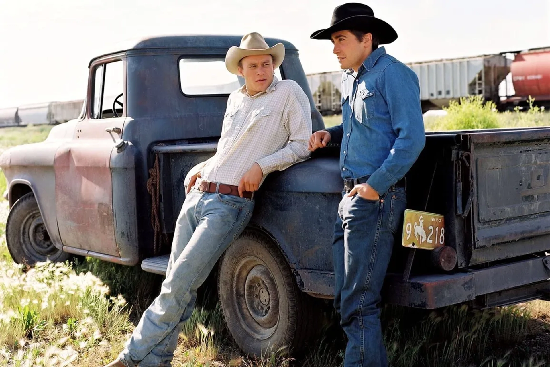دانلود فیلم کوهستان بروکبک (Brokeback Mountain 2005)
