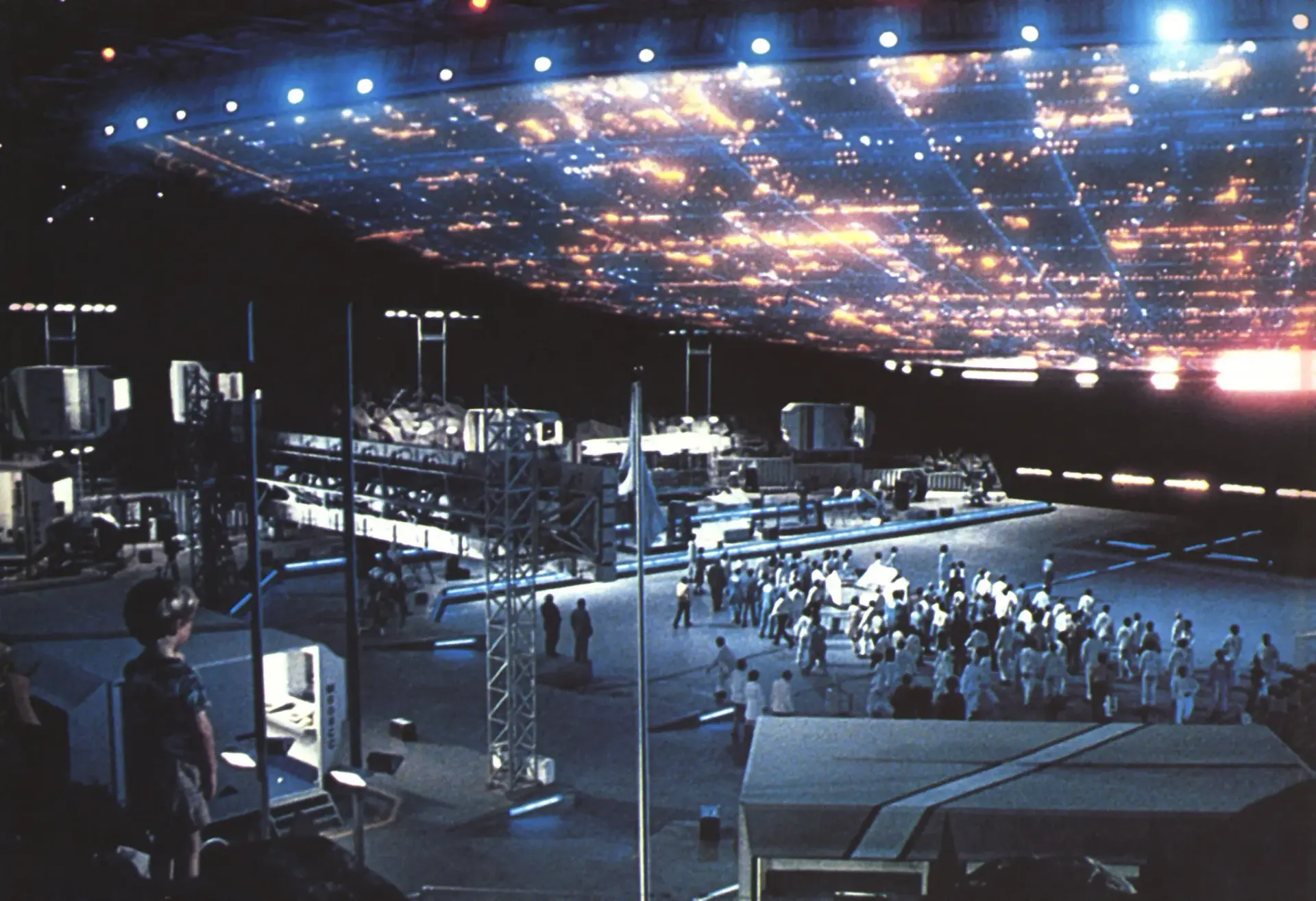 دانلود فیلم برخورد نزدیک از نوع سوم (Close Encounters of the Third Kind 1977)