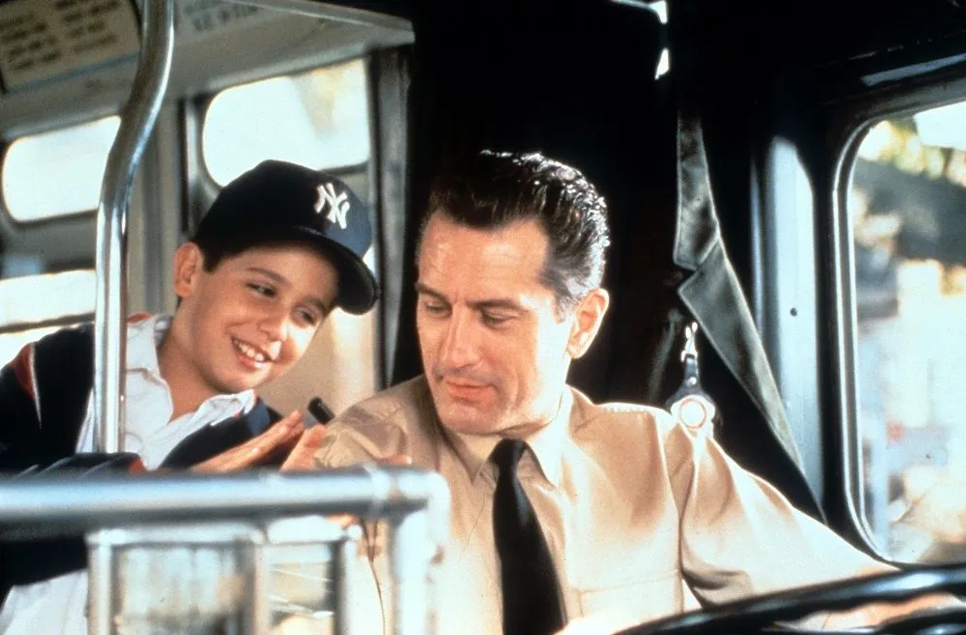 دانلود فیلم داستانی از برانکس (A Bronx Tale 1993)