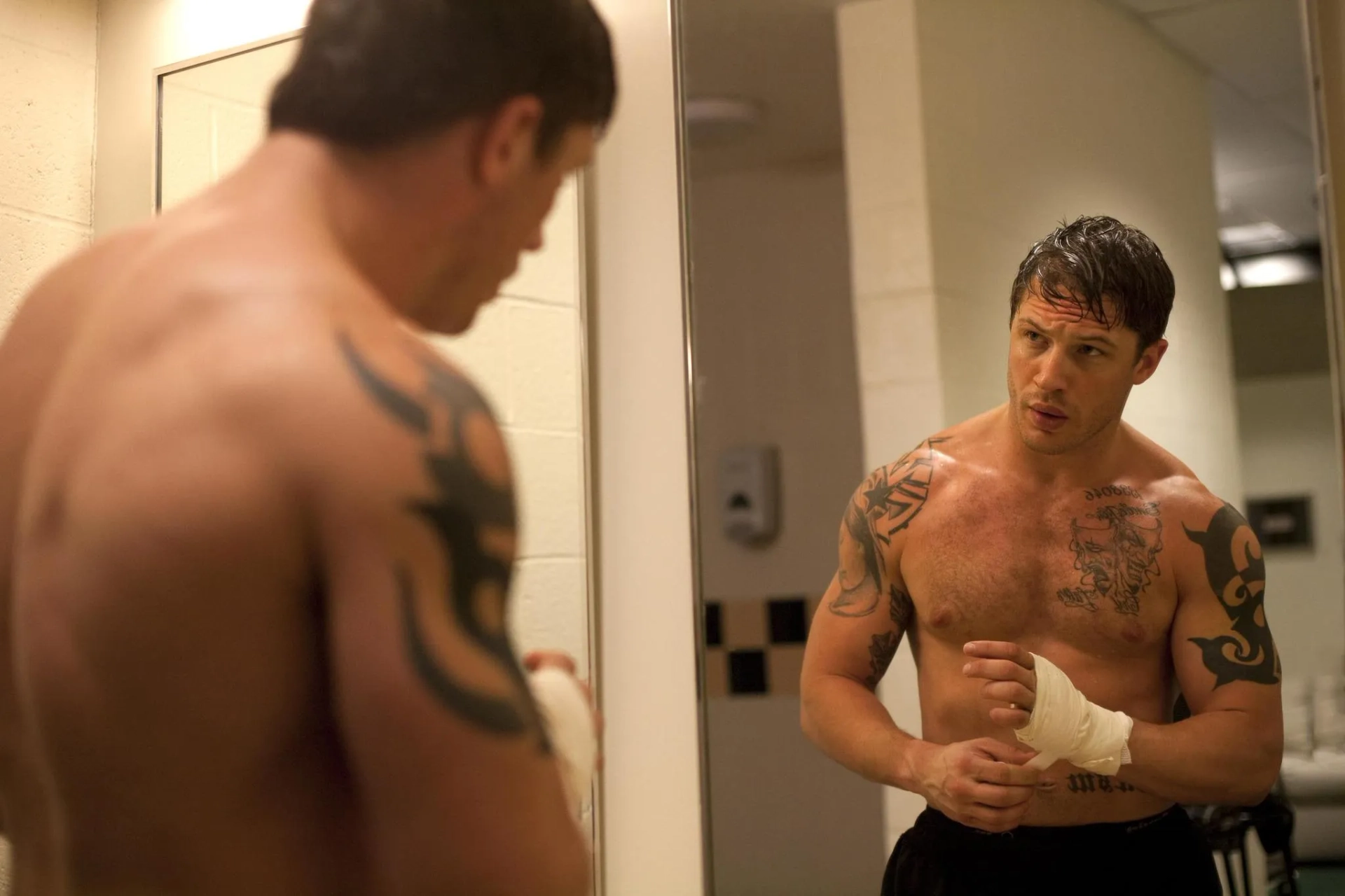 دانلود فیلم مبارز (Warrior 2011)
