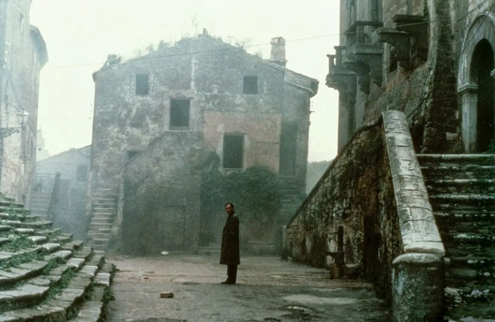 دانلود فیلم نوستالژیا (Nostalghia 1983)