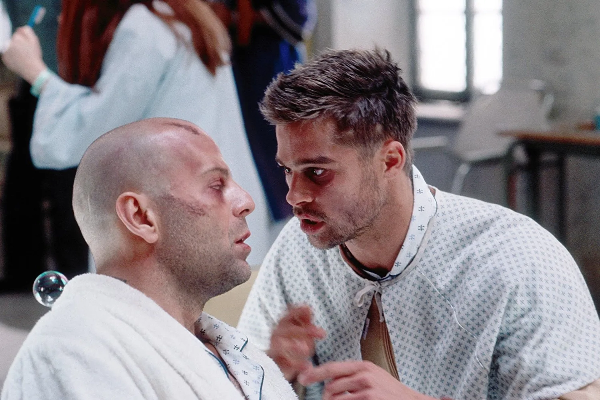 دانلود فیلم 12 میمون (12 Monkeys 1995)