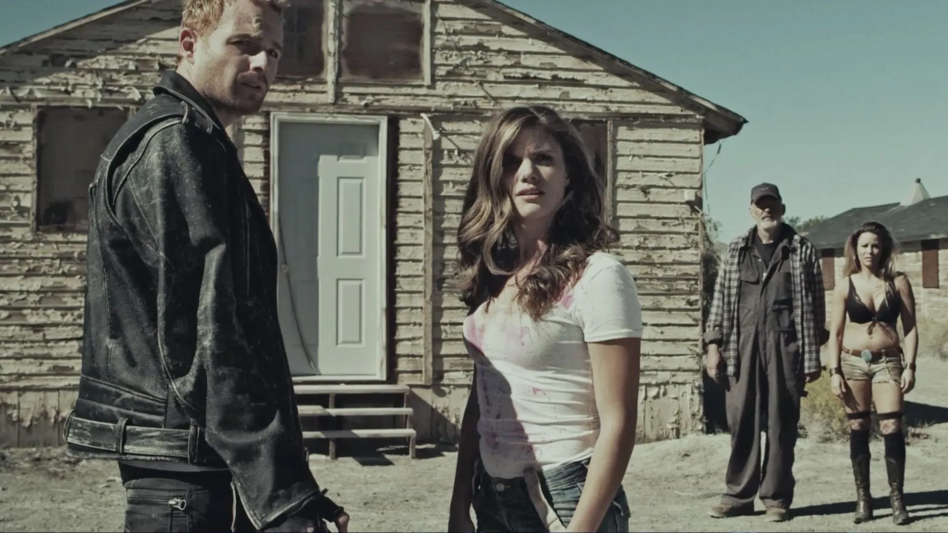 دانلود فیلم شکارچی زامبی (Zombie Hunter 2013)
