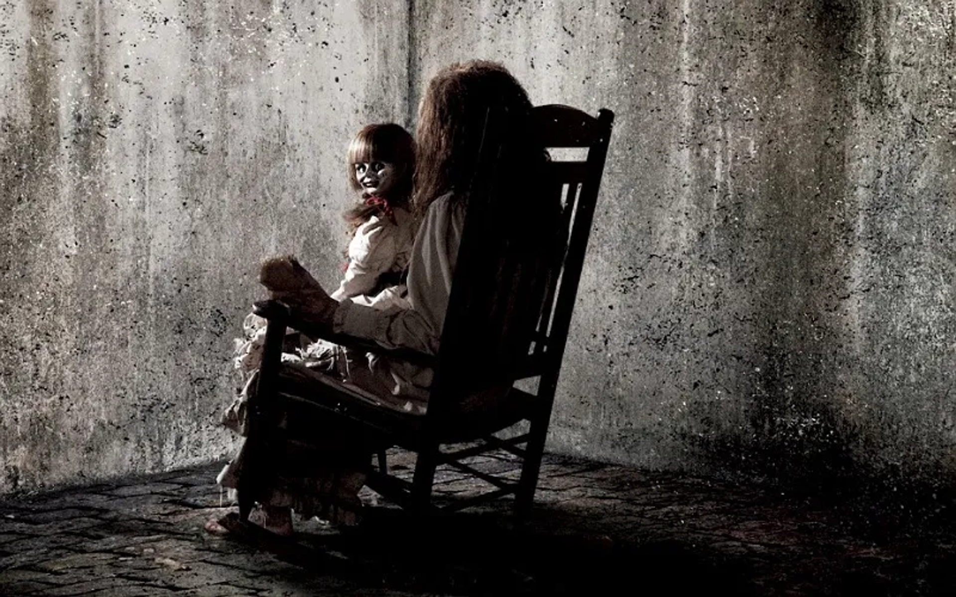 دانلود فیلم احضار (The Conjuring 2013)