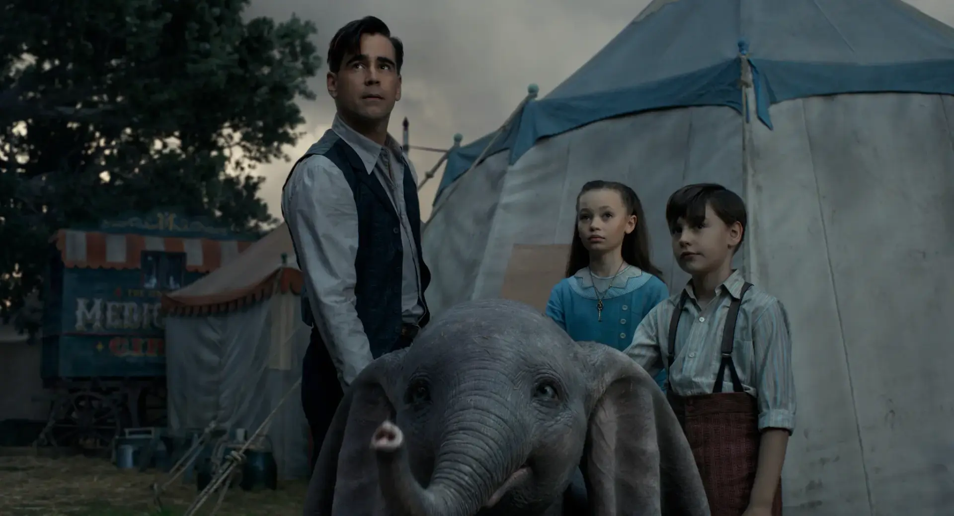 دانلود فیلم دامبو (Dumbo 2019)