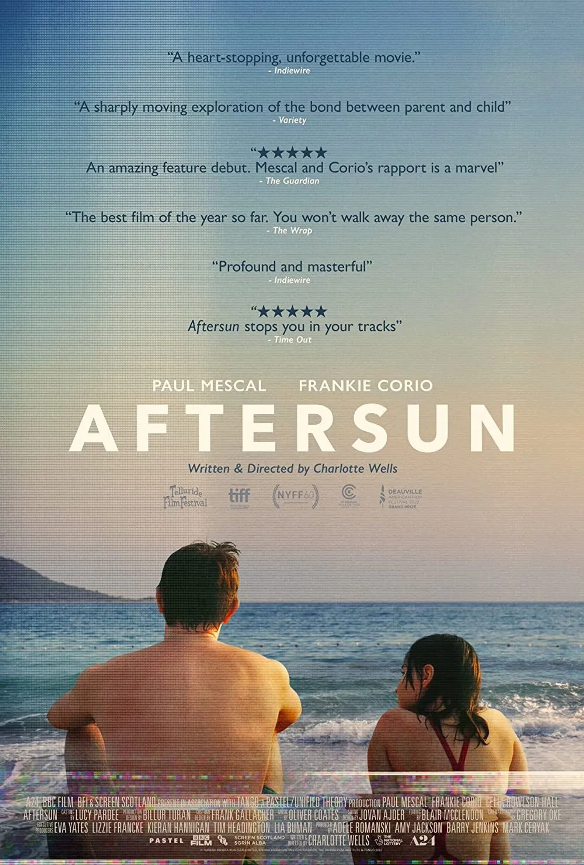 دانلود فیلم بعد از آفتاب (Aftersun 2022)