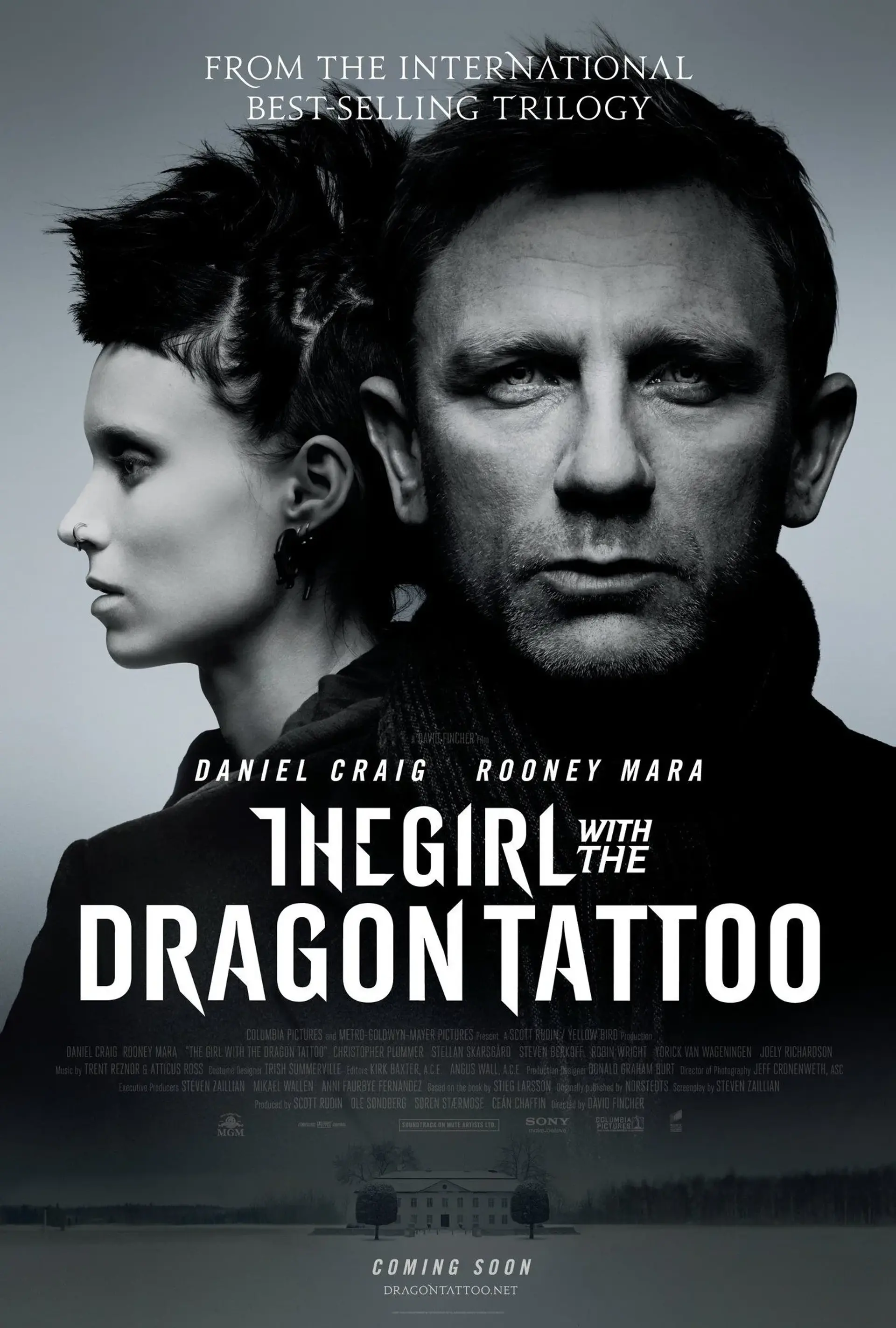 دانلود فیلم دختری با خالکوبی اژدها (The Girl with the Dragon Tattoo 2011)