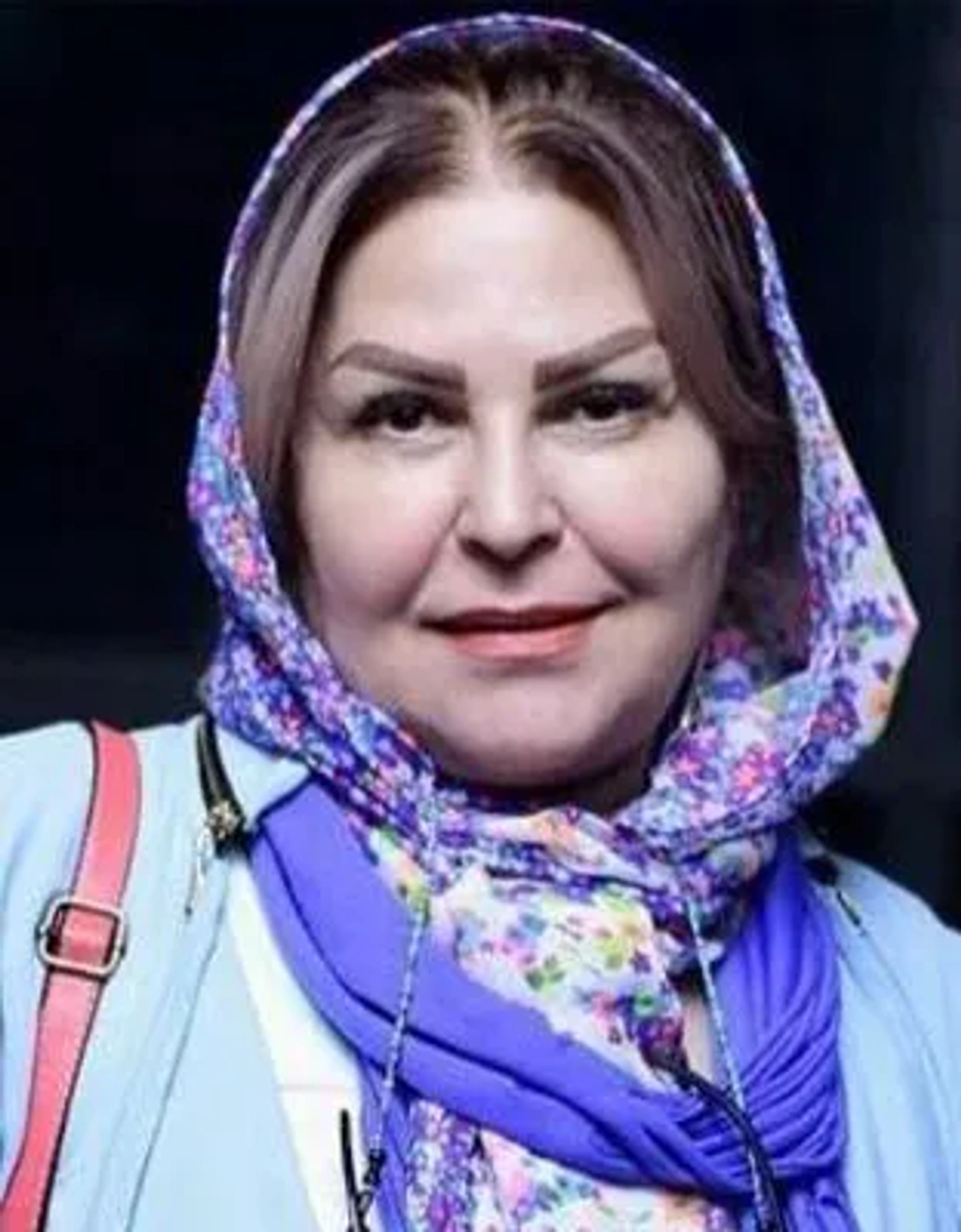 اکرم  محمدی