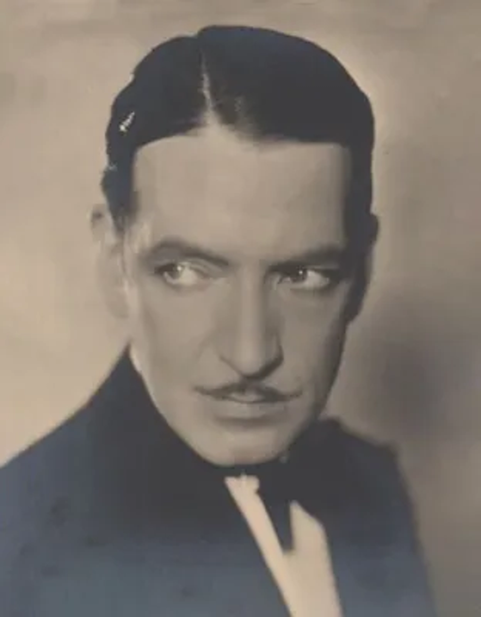 جیمسون  توماس