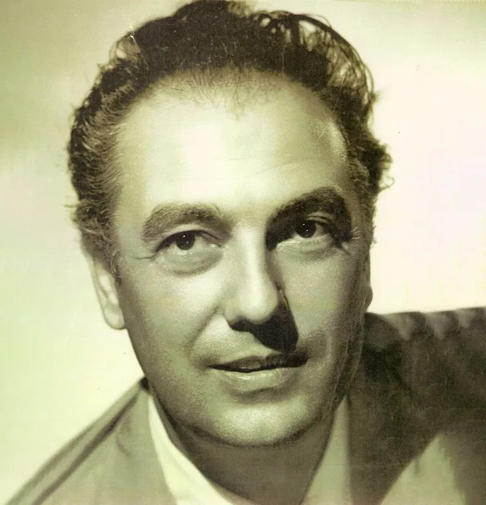 الساندرو  چیکوگنینی