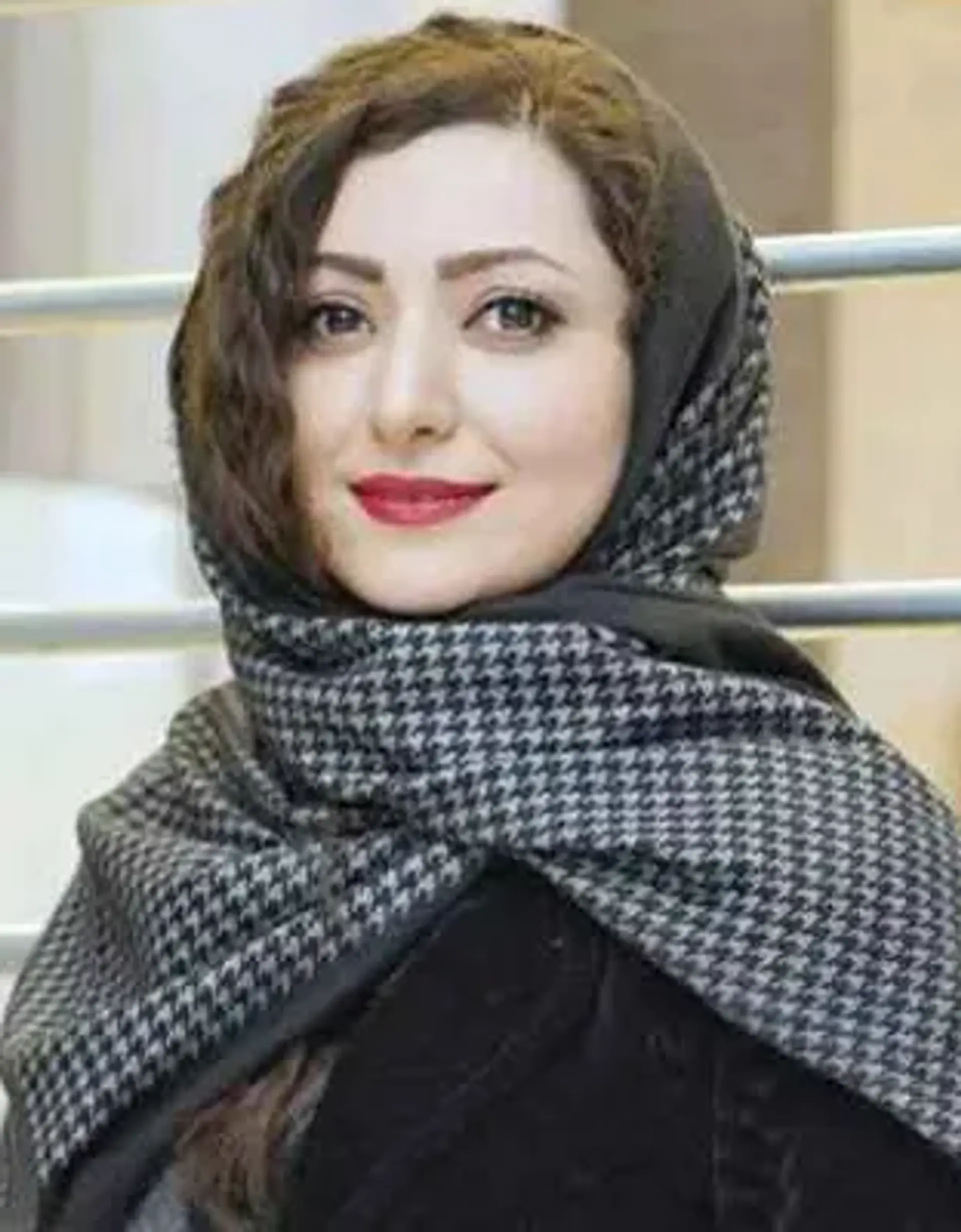 فرزانه  سهیلی