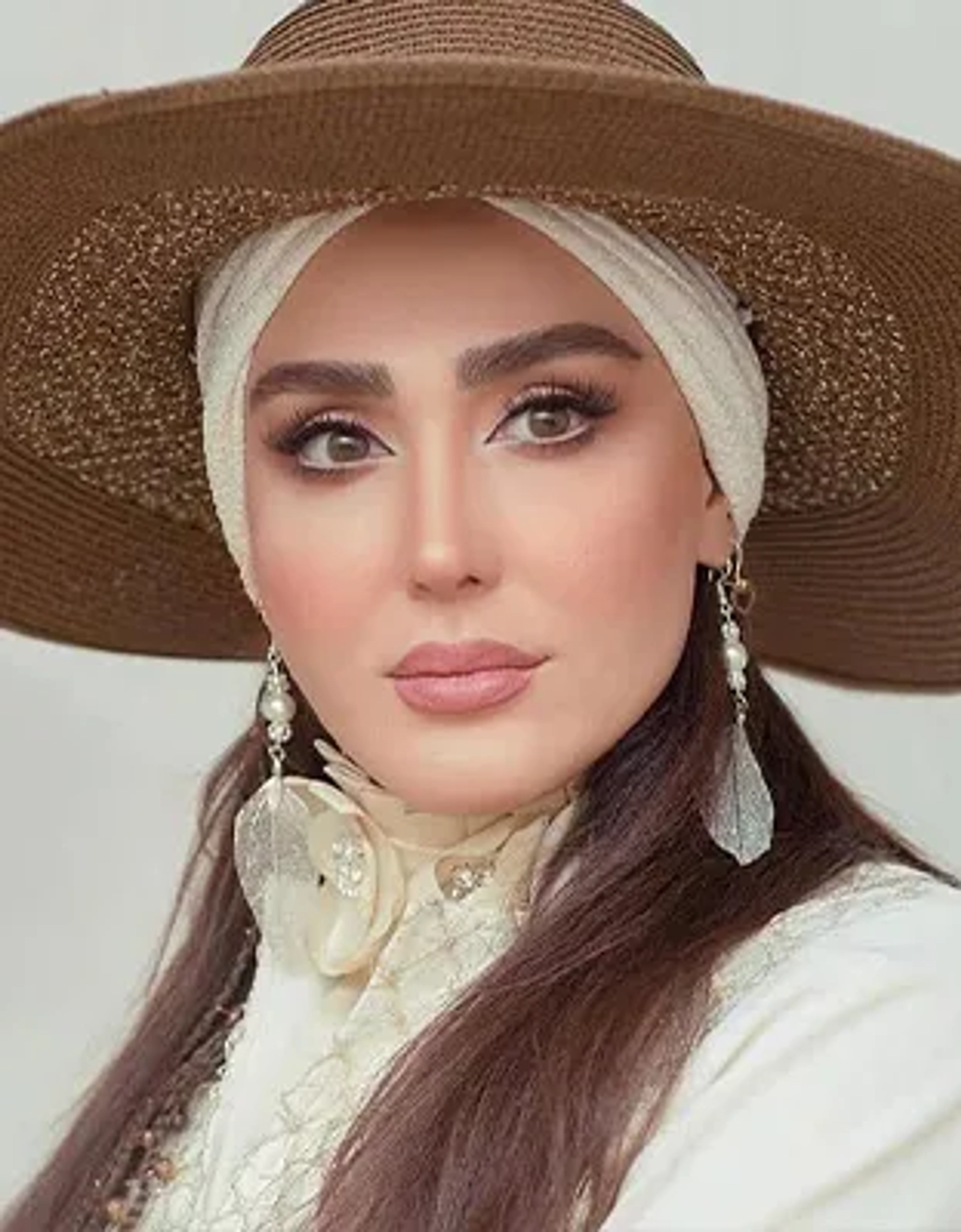زهره  فکورصبور