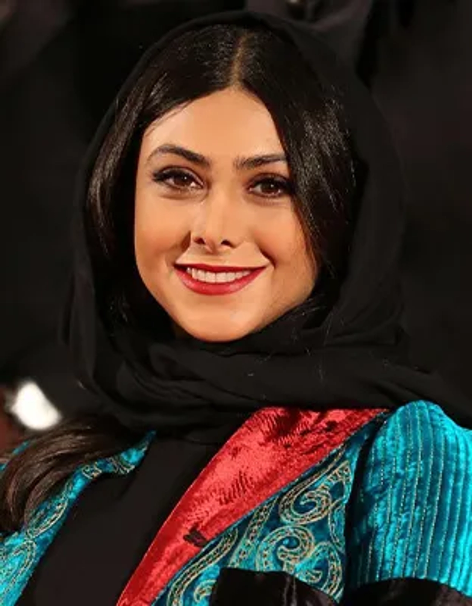 آزاده  صمدی
