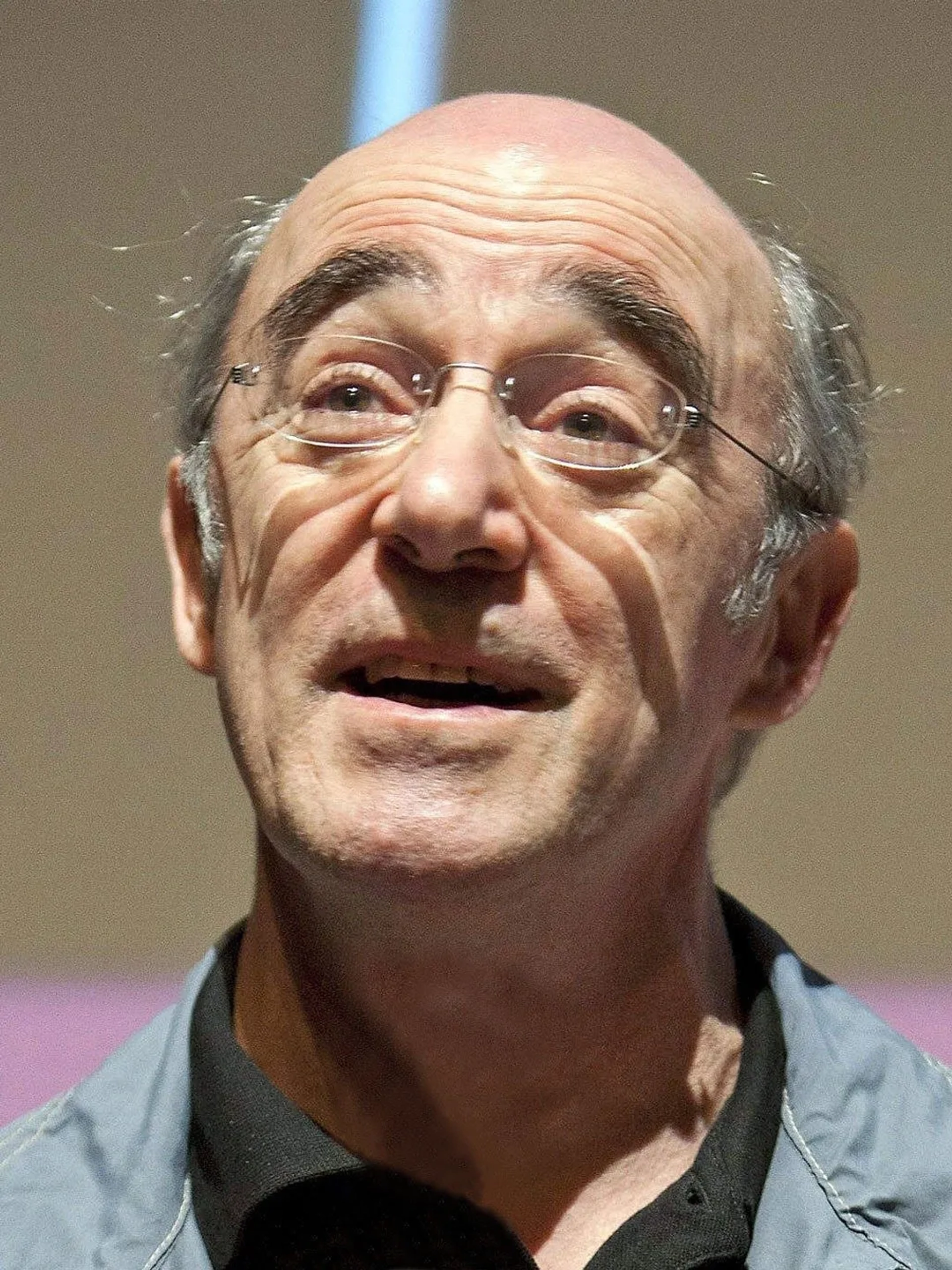 آلکس  آنگولو