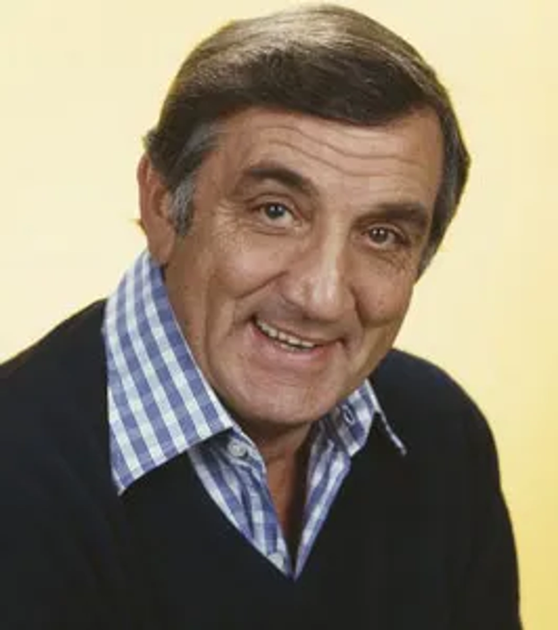 لینو  ونتورا