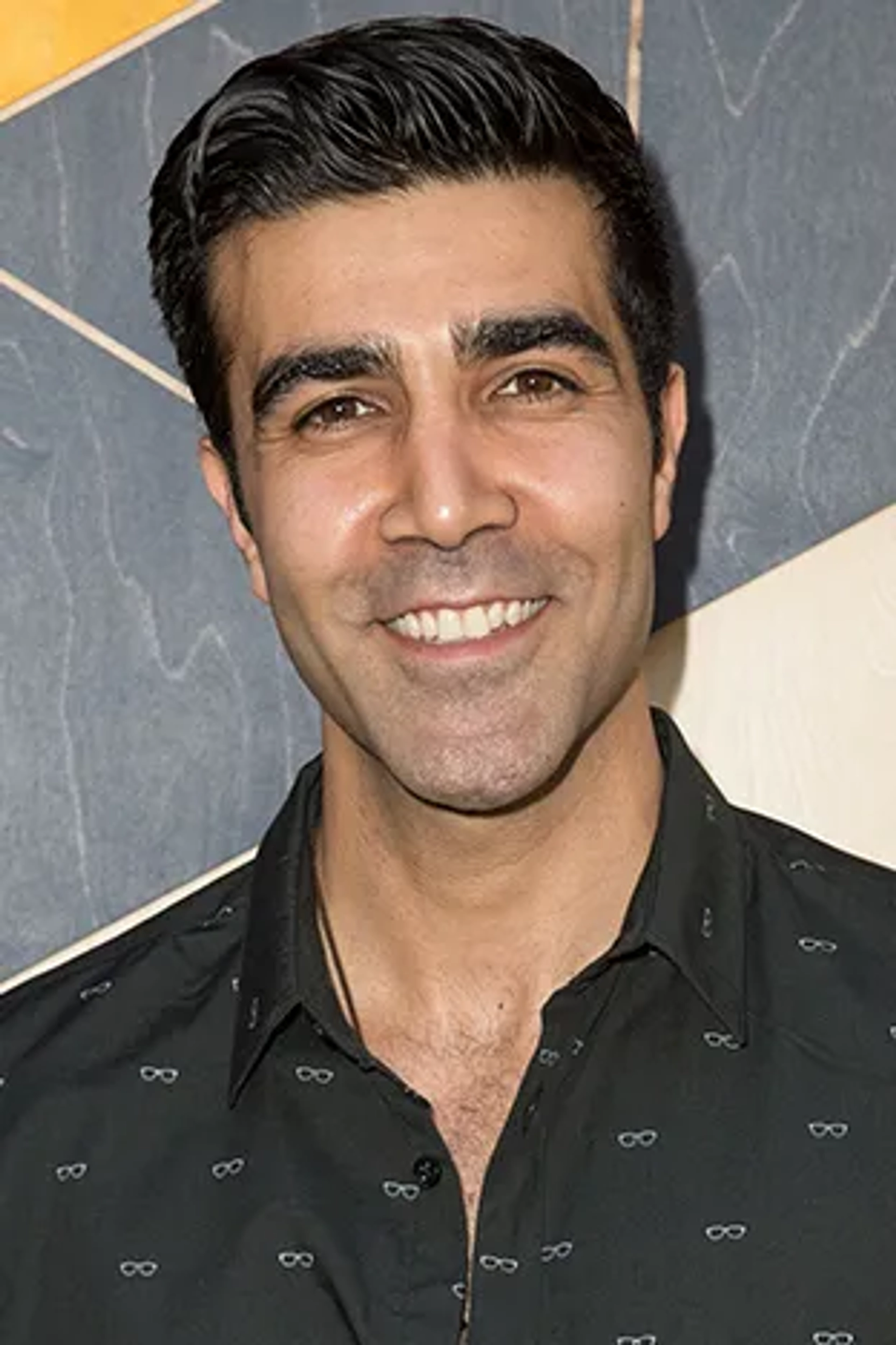 بابی  نادری
