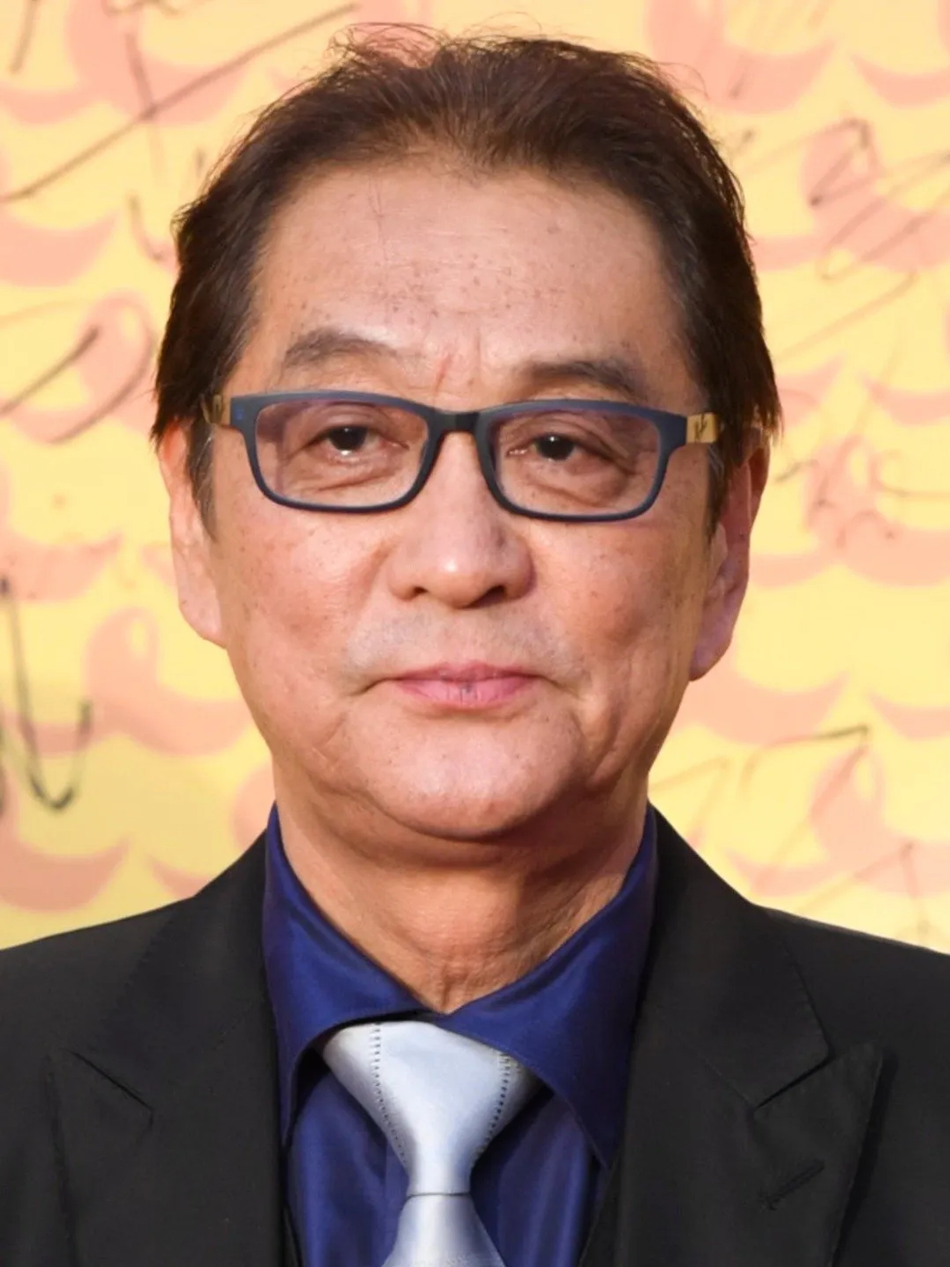 یوجیرو  تاکیتا