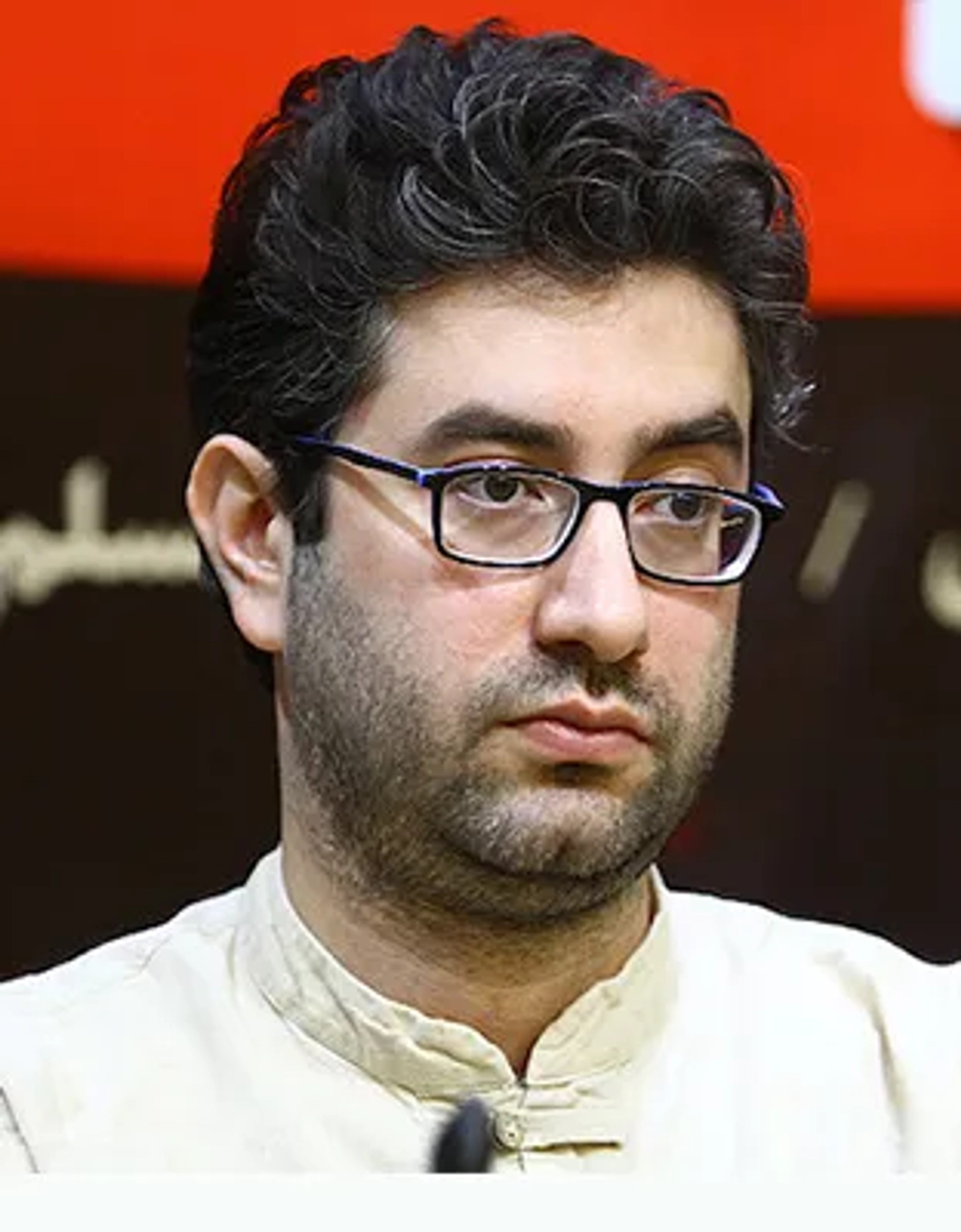 عطا  پناهی