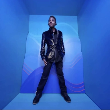 شو آرون جی کریستوفر