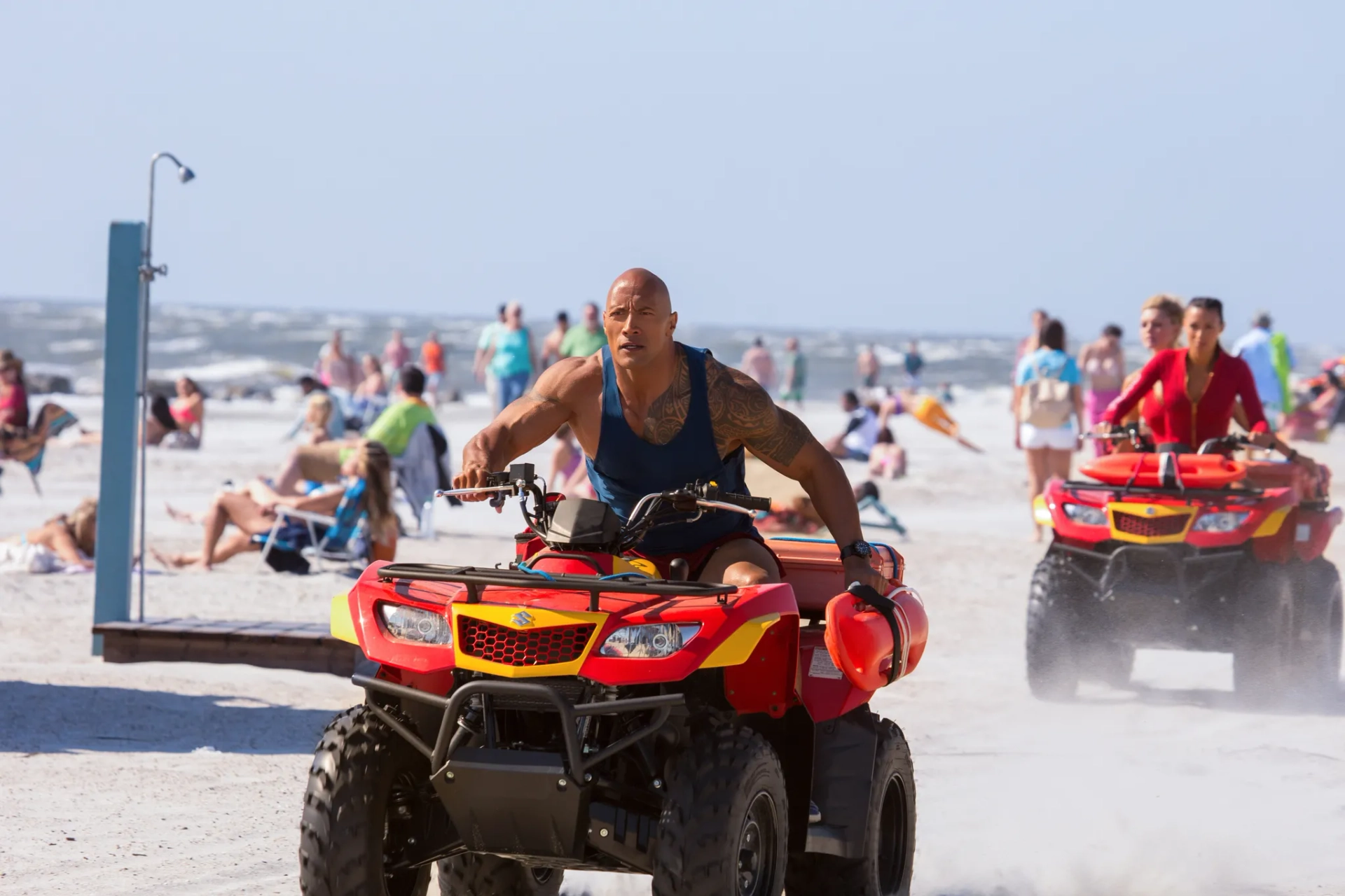 Dwayne Johnson, Ilfenesh Hadera, and Kelly Rohrbach in Baywatch (2017)