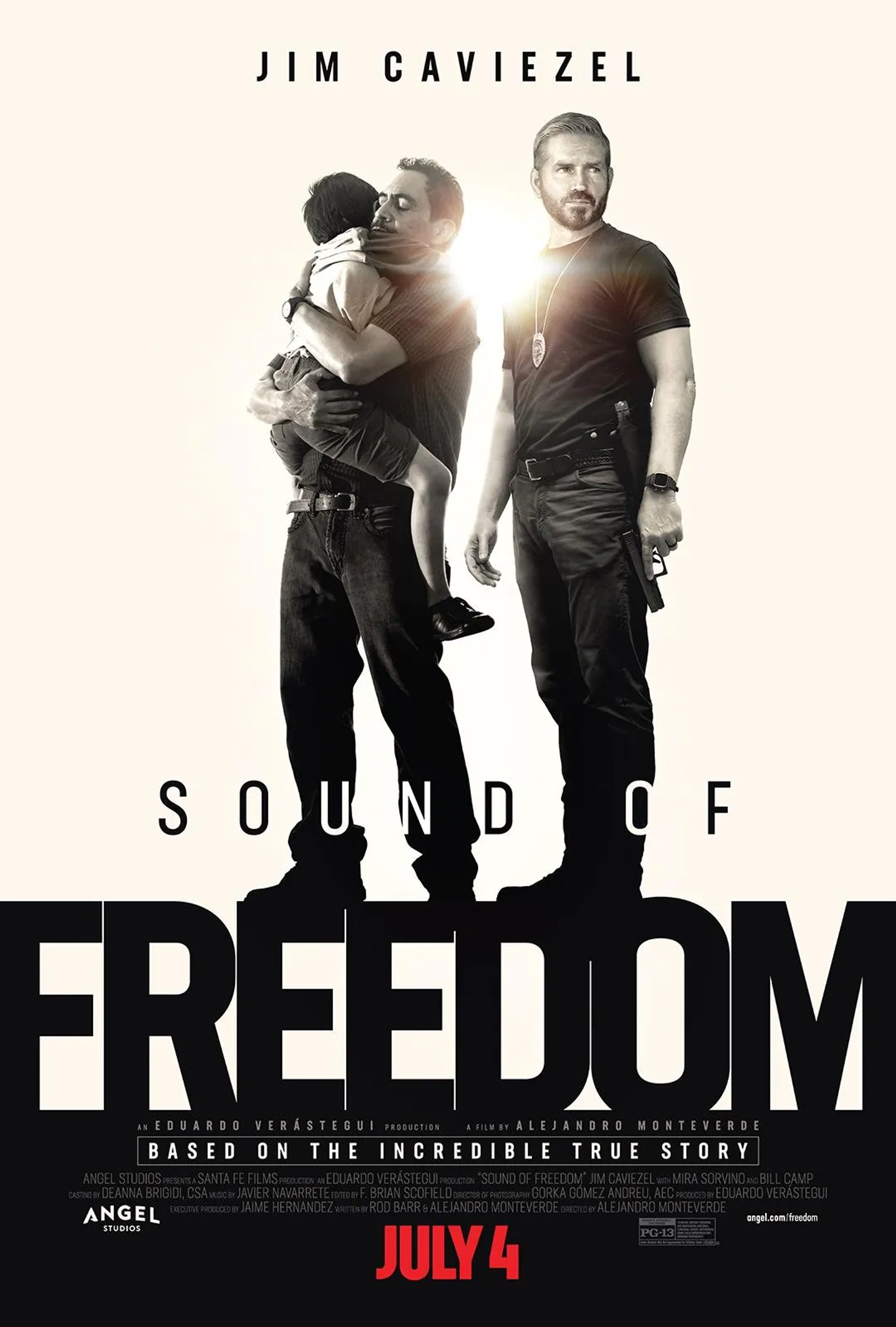 Mira Sorvino, Jim Caviezel, and Bill Camp in Sound of Freedom (2023)