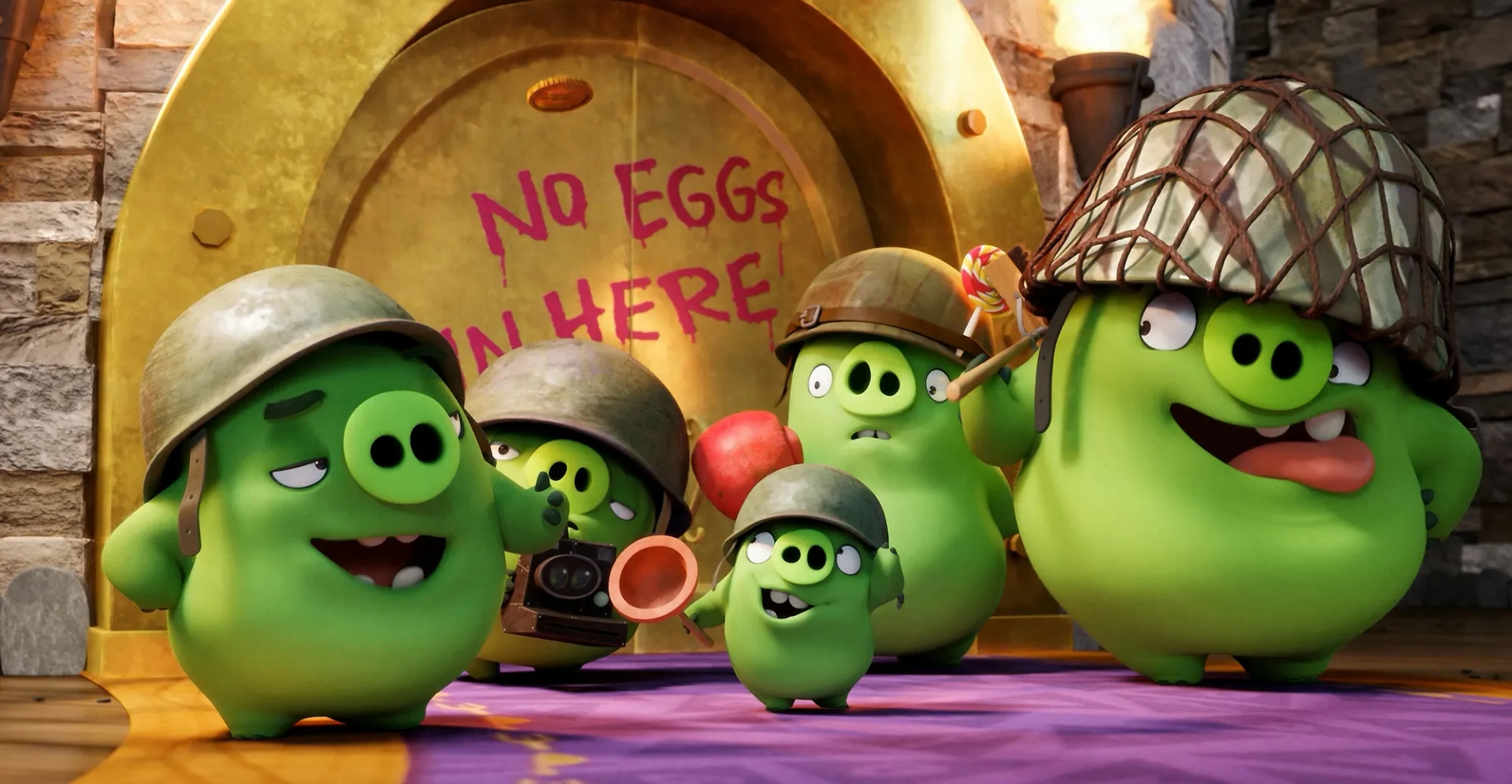 Ike Barinholtz, Fred Tatasciore, Maddie Taylor, Matthew J. McCarthy, and Tituss Burgess in The Angry Birds Movie (2016)