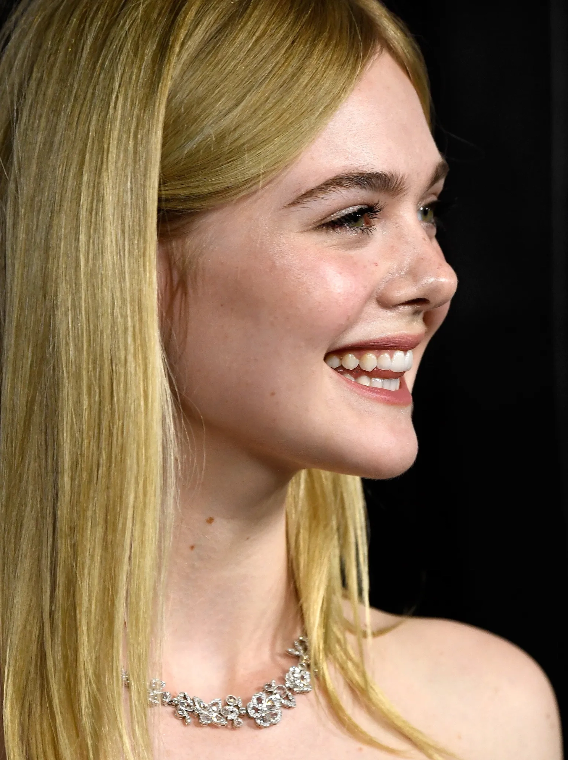 Elle Fanning at an event for Live by Night (2016)