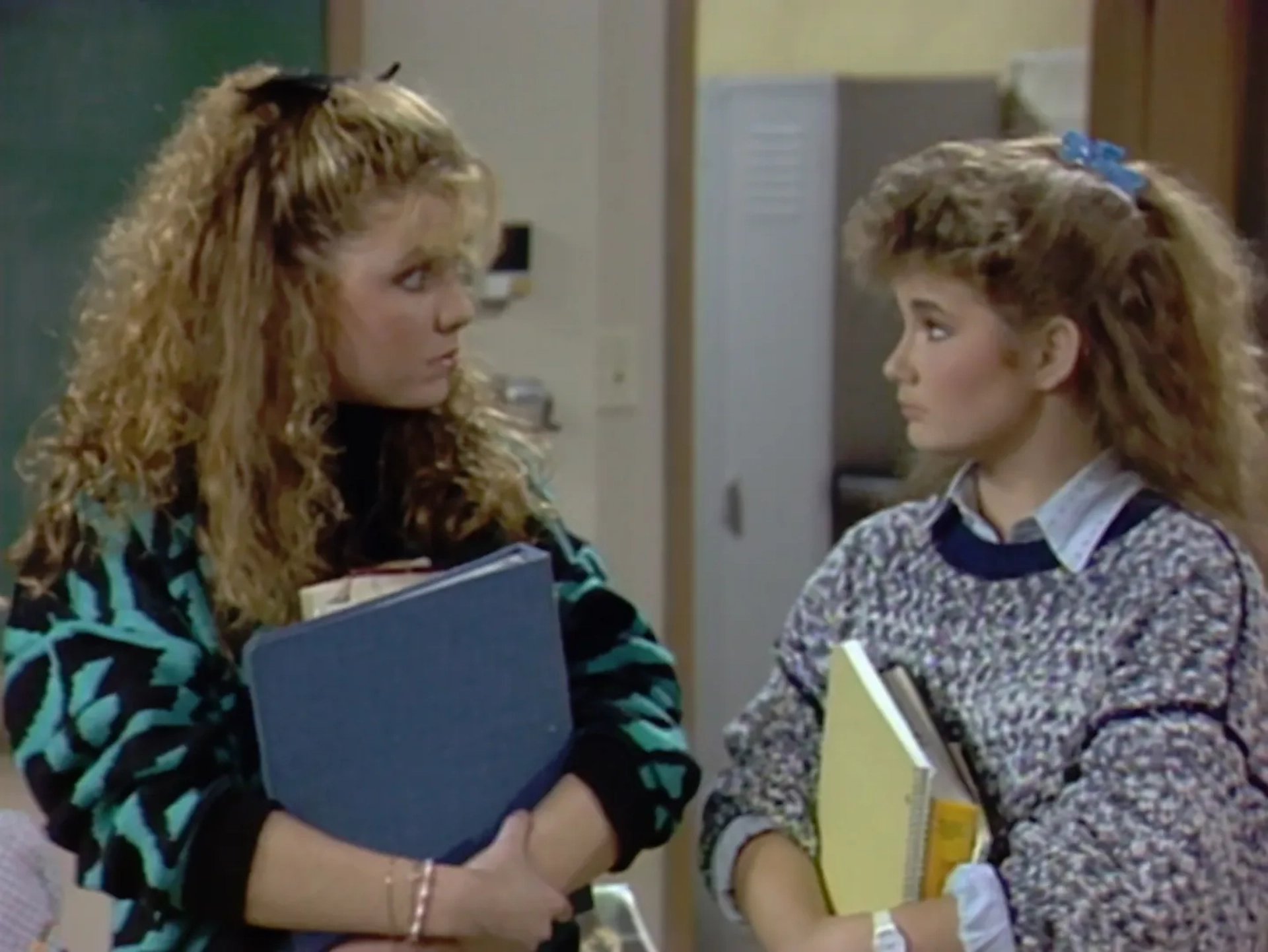 Lisa Capps and Rachel Jacobs in Growing Pains (1985)