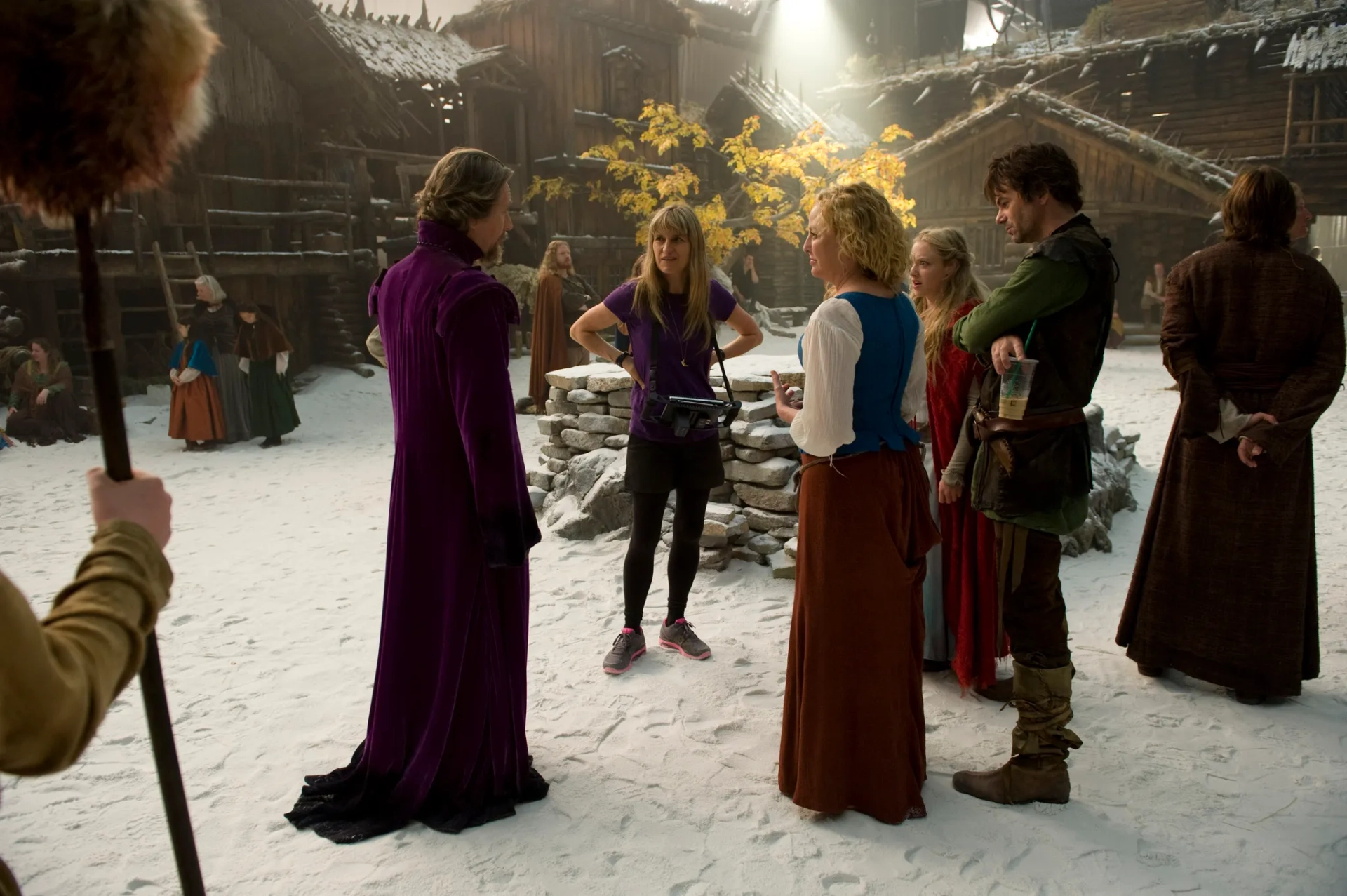 Gary Oldman, Virginia Madsen, Billy Burke, Catherine Hardwicke, and Amanda Seyfried in Red Riding Hood (2011)