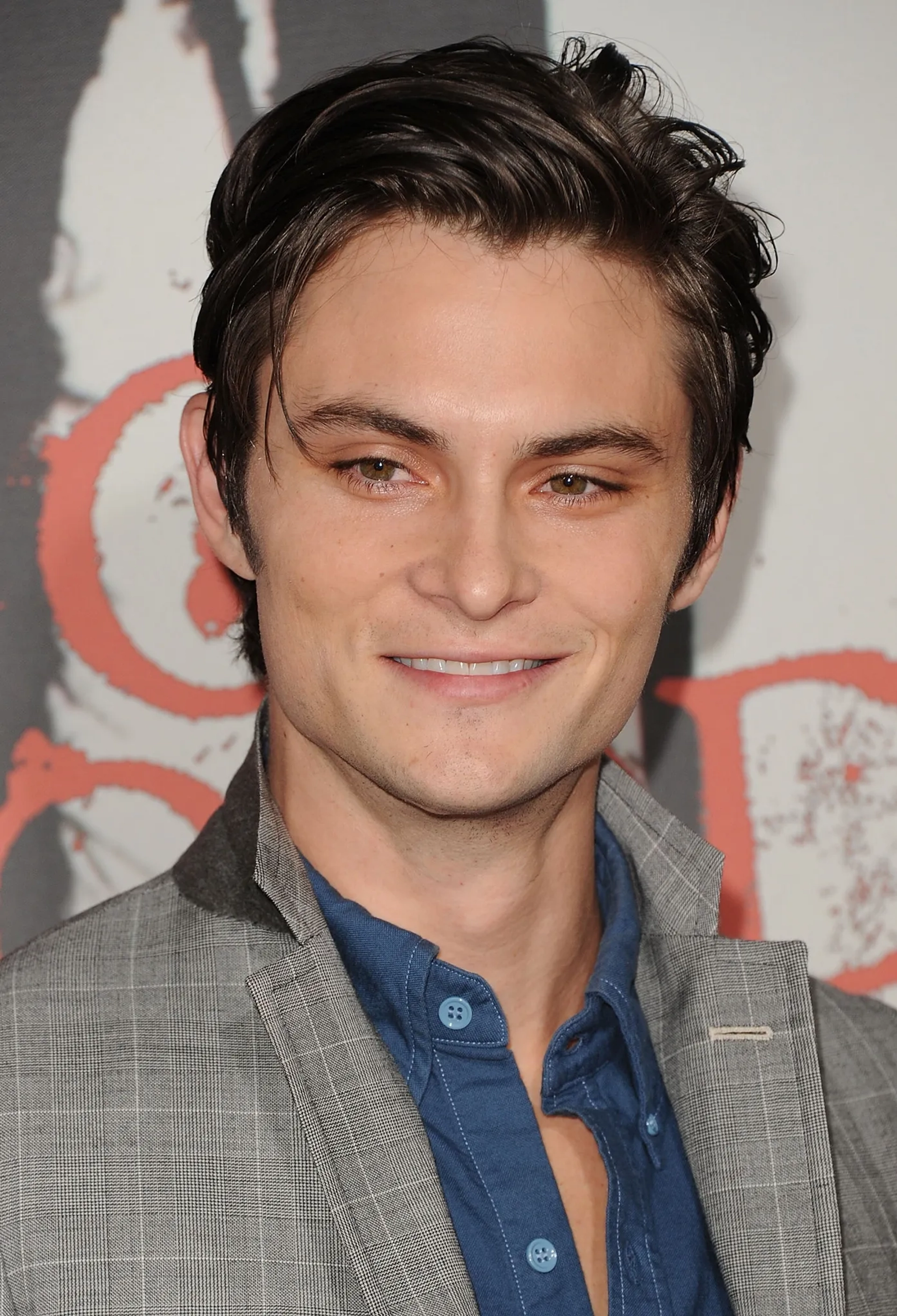 Shiloh Fernandez at an event for Red Riding Hood (2011)