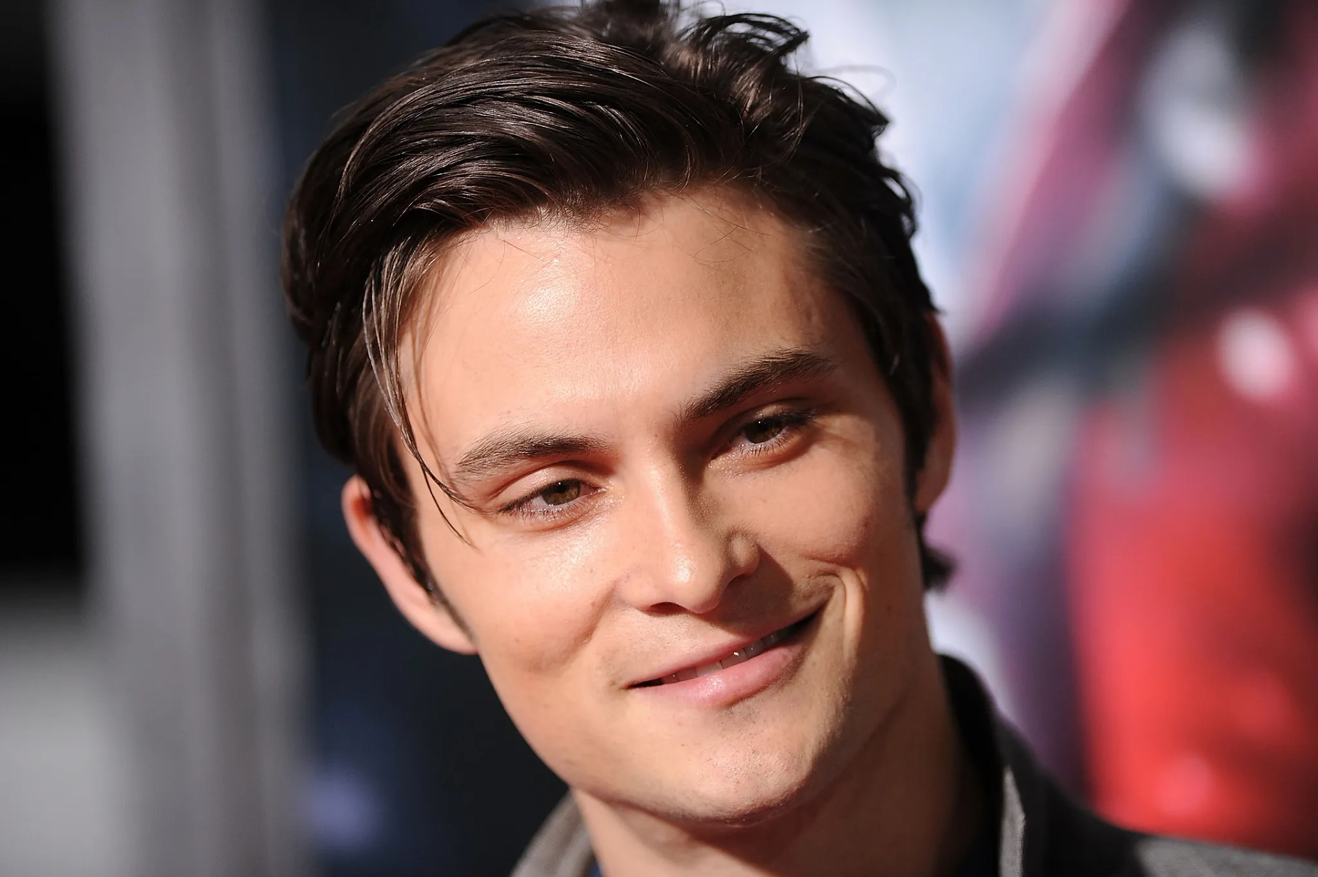 Shiloh Fernandez at an event for Red Riding Hood (2011)