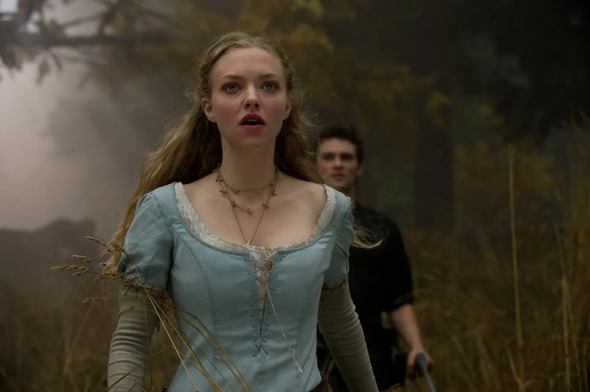 Amanda Seyfried and Shiloh Fernandez in Red Riding Hood (2011)