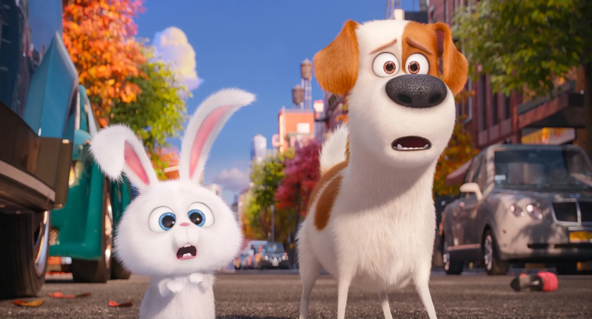 Louis C.K. and Kevin Hart in The Secret Life of Pets (2016)