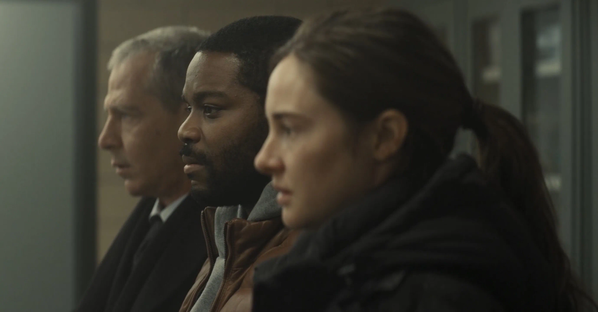 Ben Mendelsohn, Shailene Woodley, and Jovan Adepo in To Catch a Killer (2023)