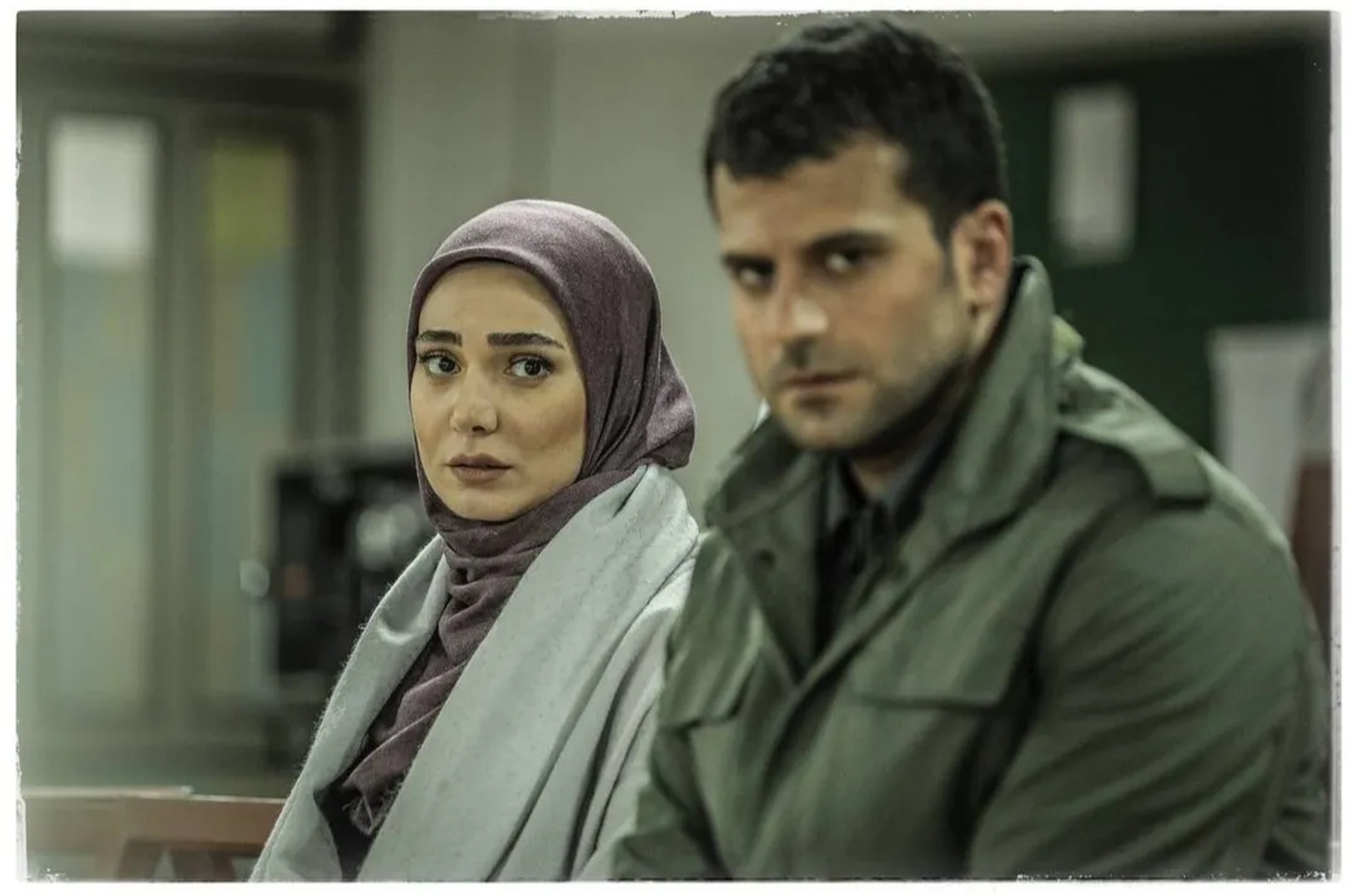 Roozbeh Hesari and Mina Vahid in Maple (2021)