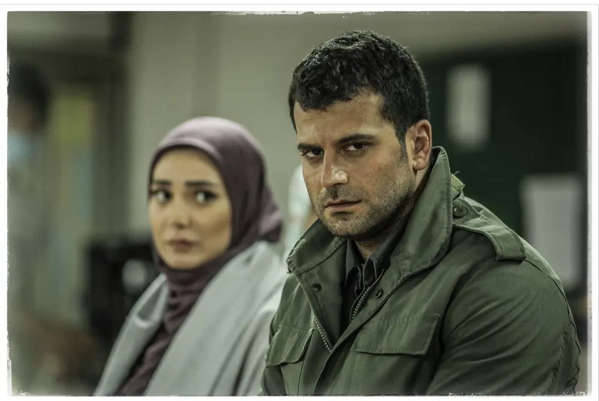 Roozbeh Hesari and Mina Vahid in Maple (2021)