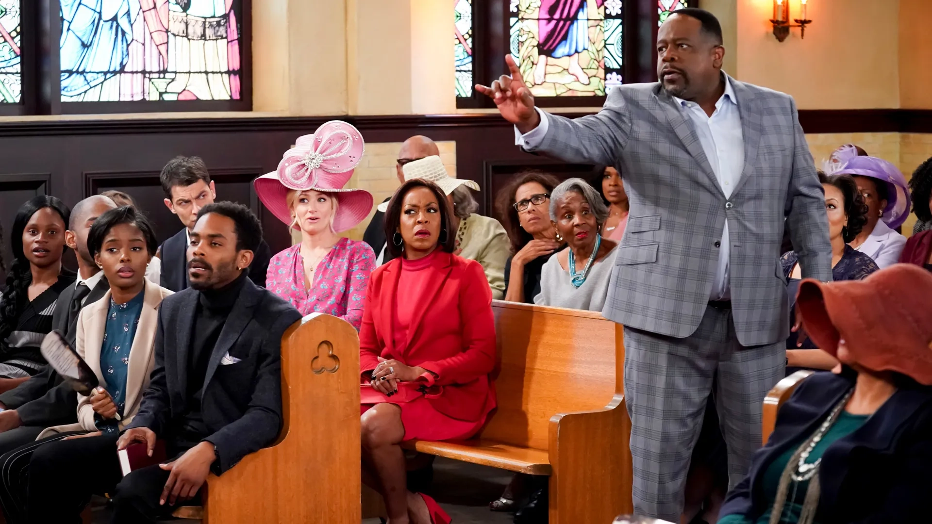 Tichina Arnold, Cedric The Entertainer, Max Greenfield, and Beth Behrs in The Neighborhood: Welcome to the New Pastor (2020)