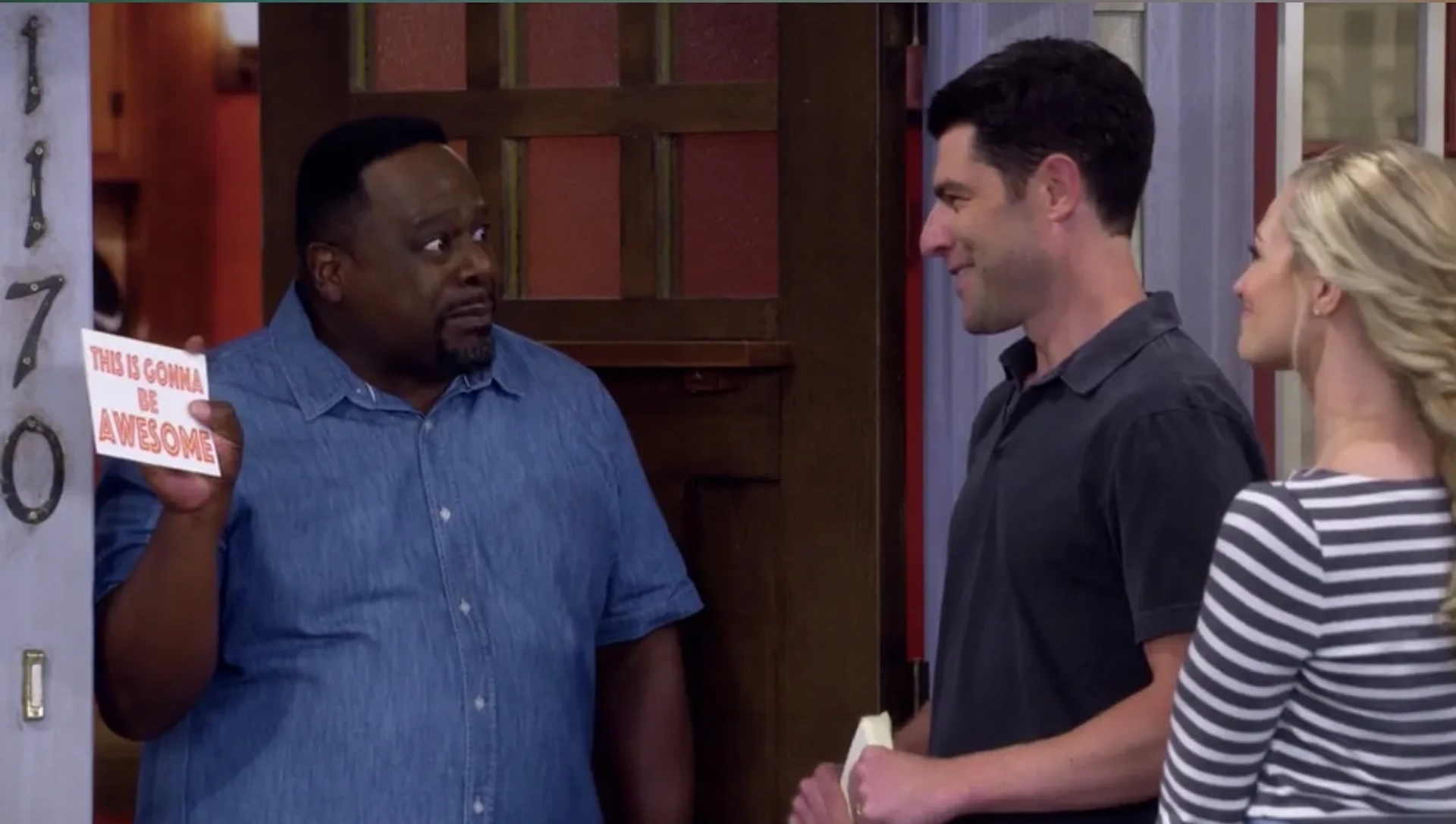 Cedric The Entertainer, Max Greenfield, and Beth Behrs in The Neighborhood (2018)