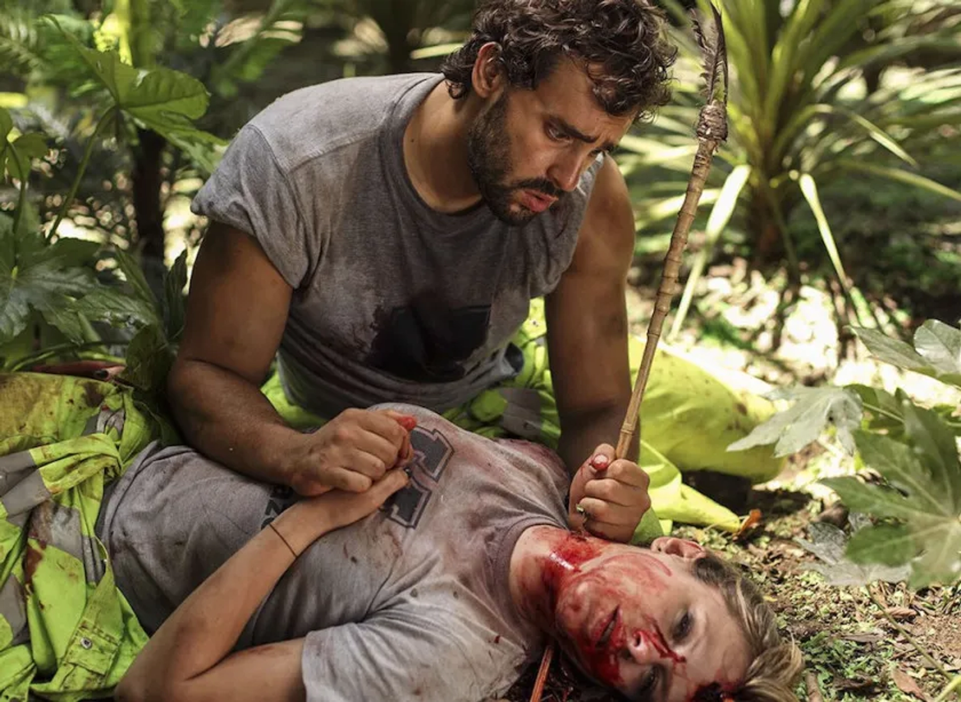 Ariel Levy and Ignacia Allamand in The Green Inferno (2013)