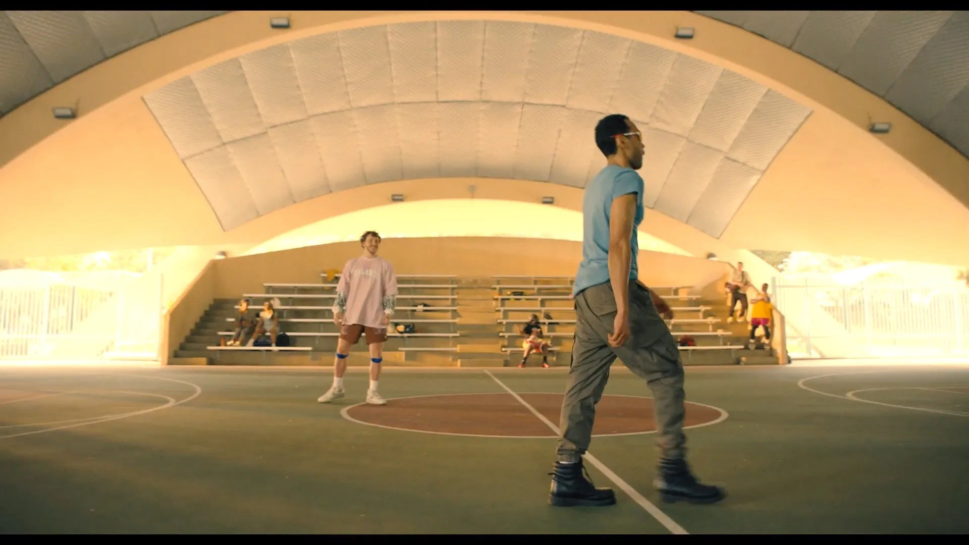 Still of Jack Harlow and Freddie Kuguru in "White Men Can't Jump"
