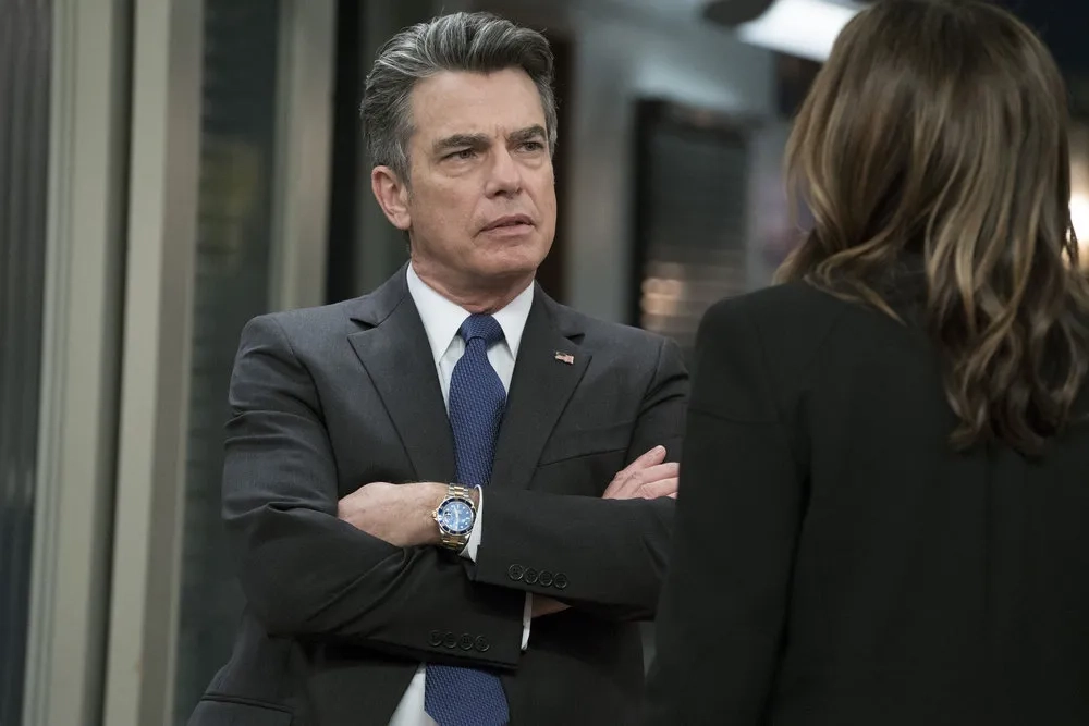 Peter Gallagher in Law & Order: Special Victims Unit (1999)