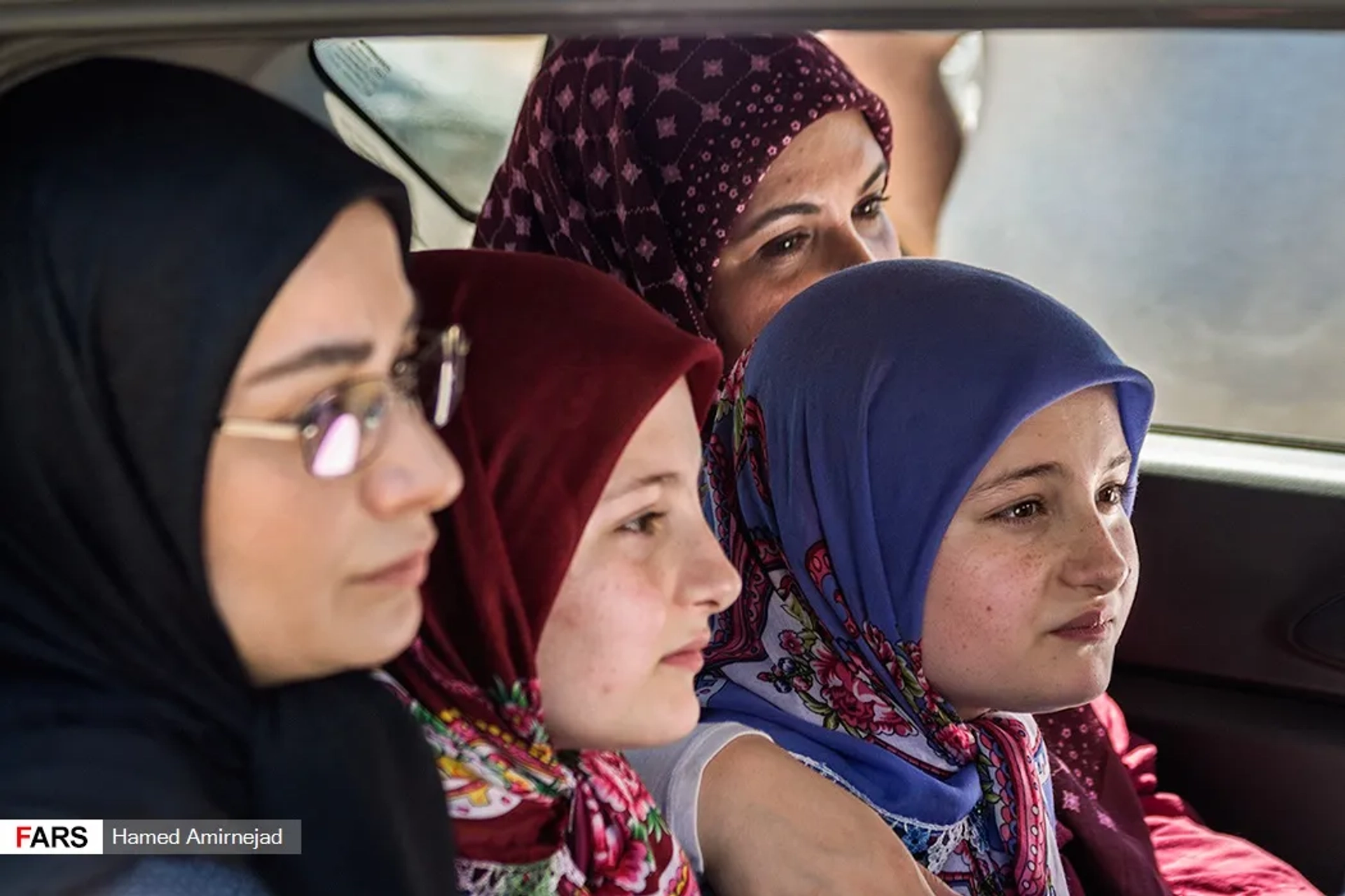 Rima Raminfar, Nasrin Nosrati, Sara Forghaniasl, and Nika Forghaniasl in Capital (2011)